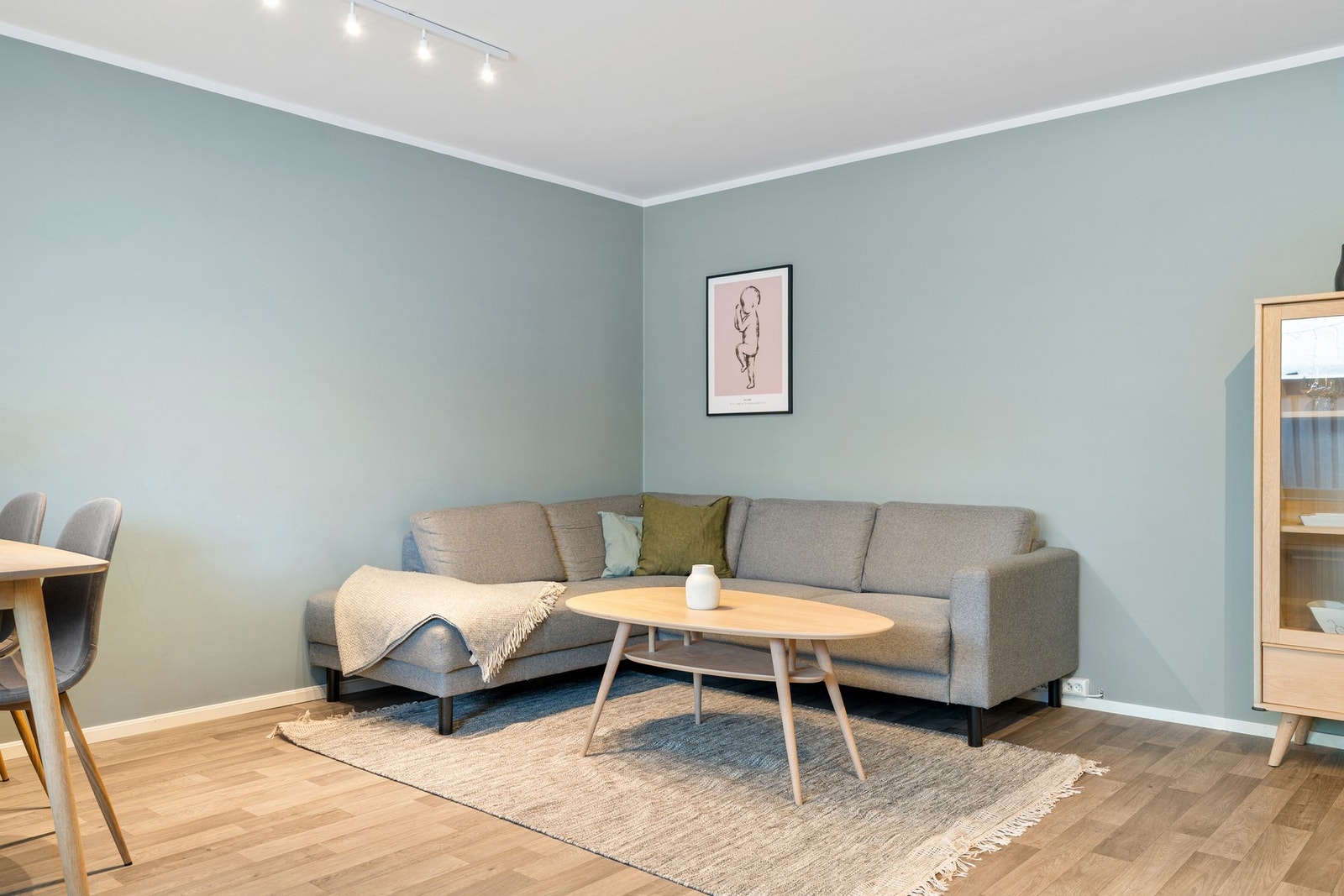 Smart og funksjonell planløsning med fleksible møbleringsmuligheter. Galleribilde