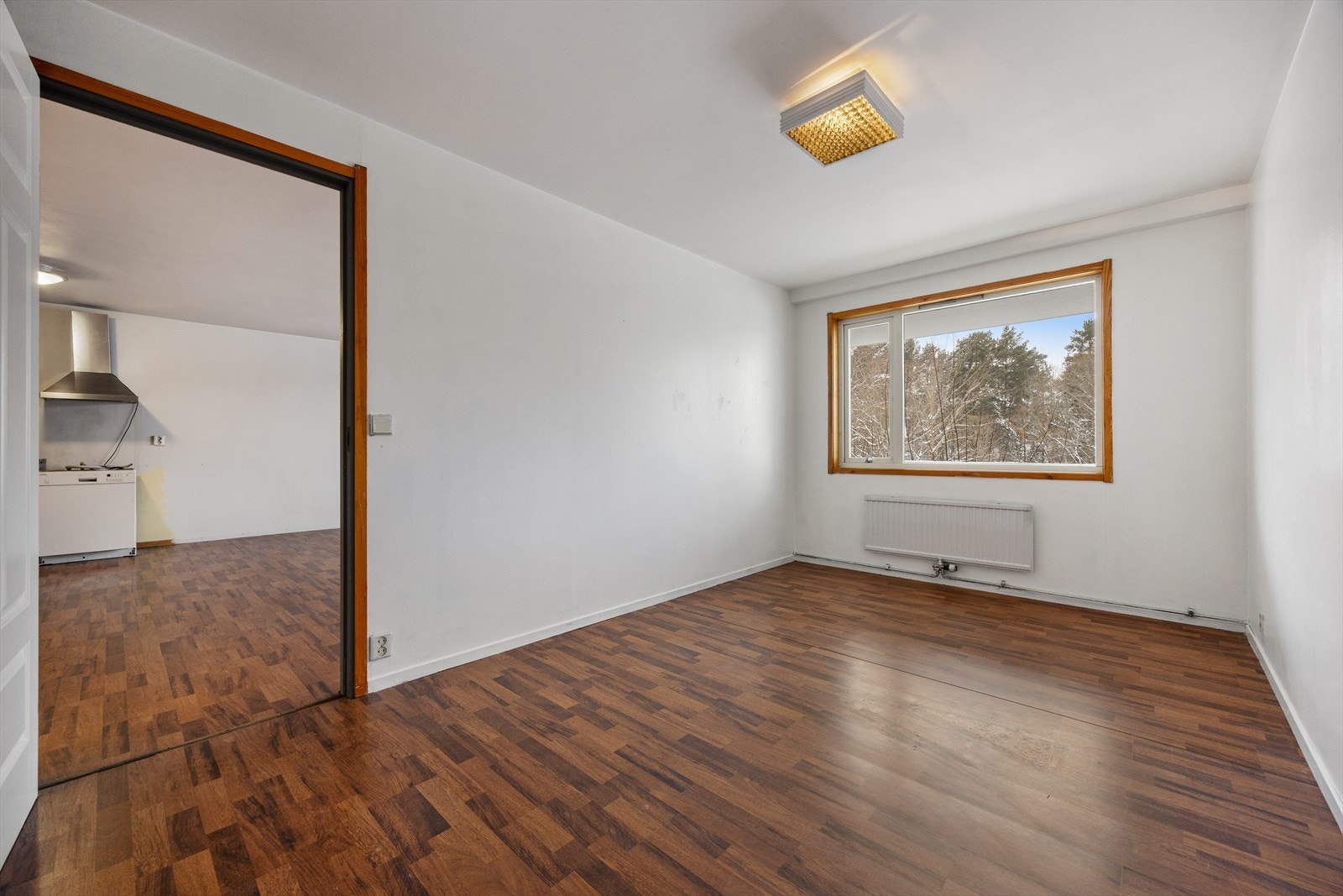 Soverommet er av god størrelse med plass til dobbeltseng og garderobeløsning. Galleribilde