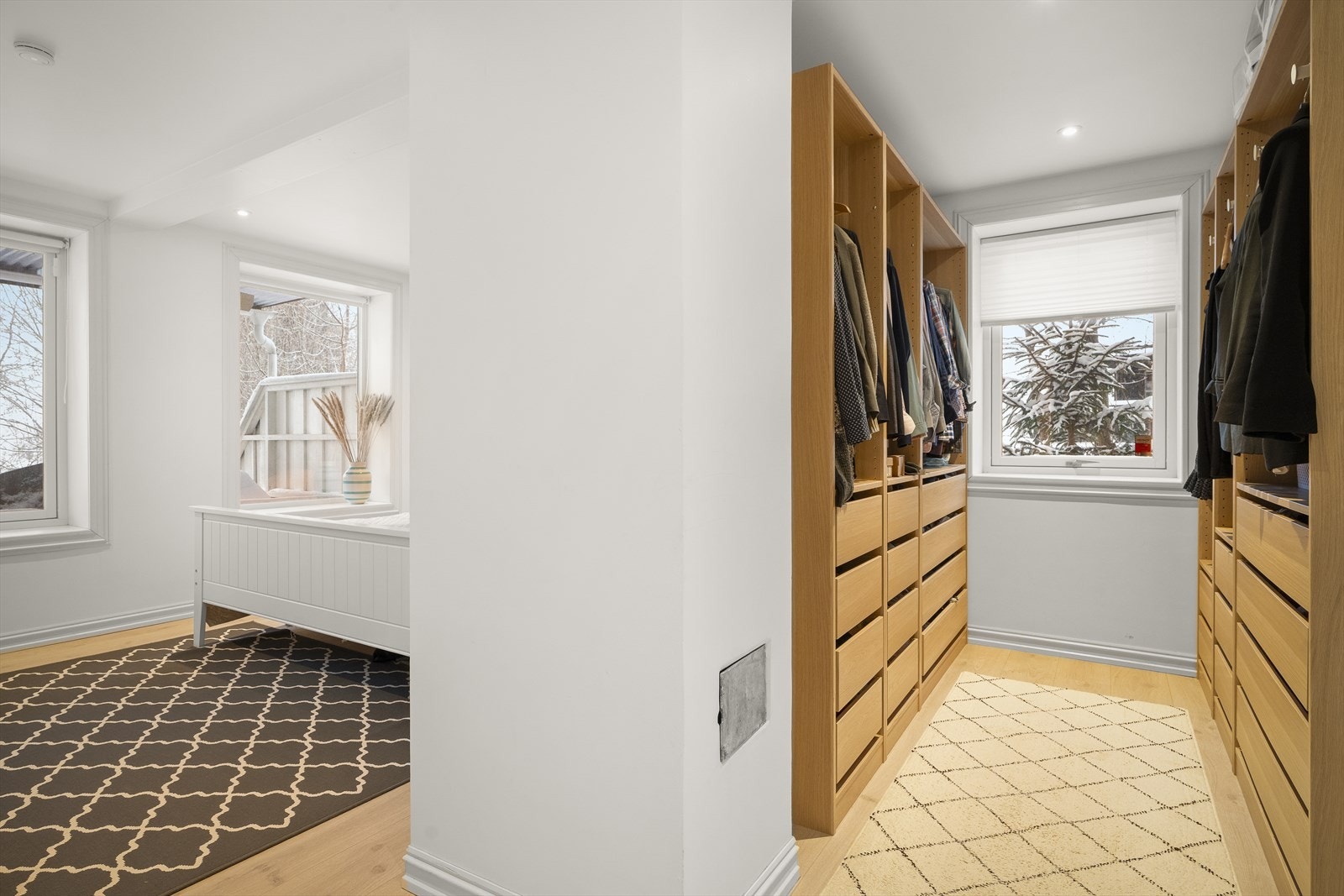 Soverom 3 er husets hovedsoverom og har stor walk-in-garderobe Galleribilde