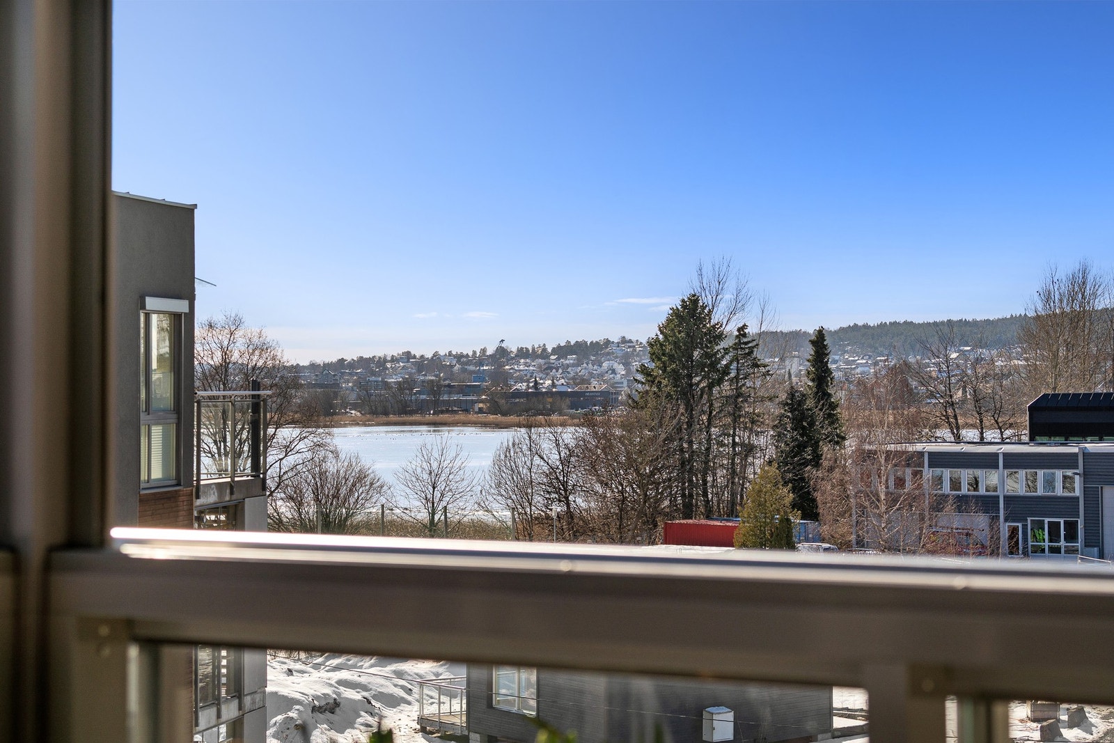 Nydelig utsyn mot Træla og jorder Galleribilde