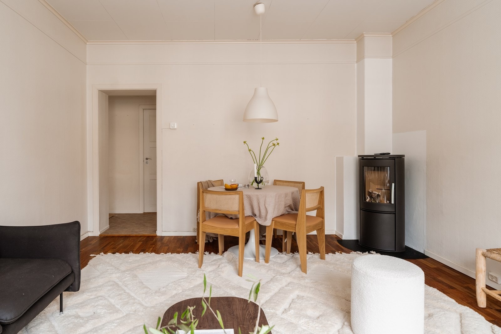 God plass til spisebord. Galleribilde