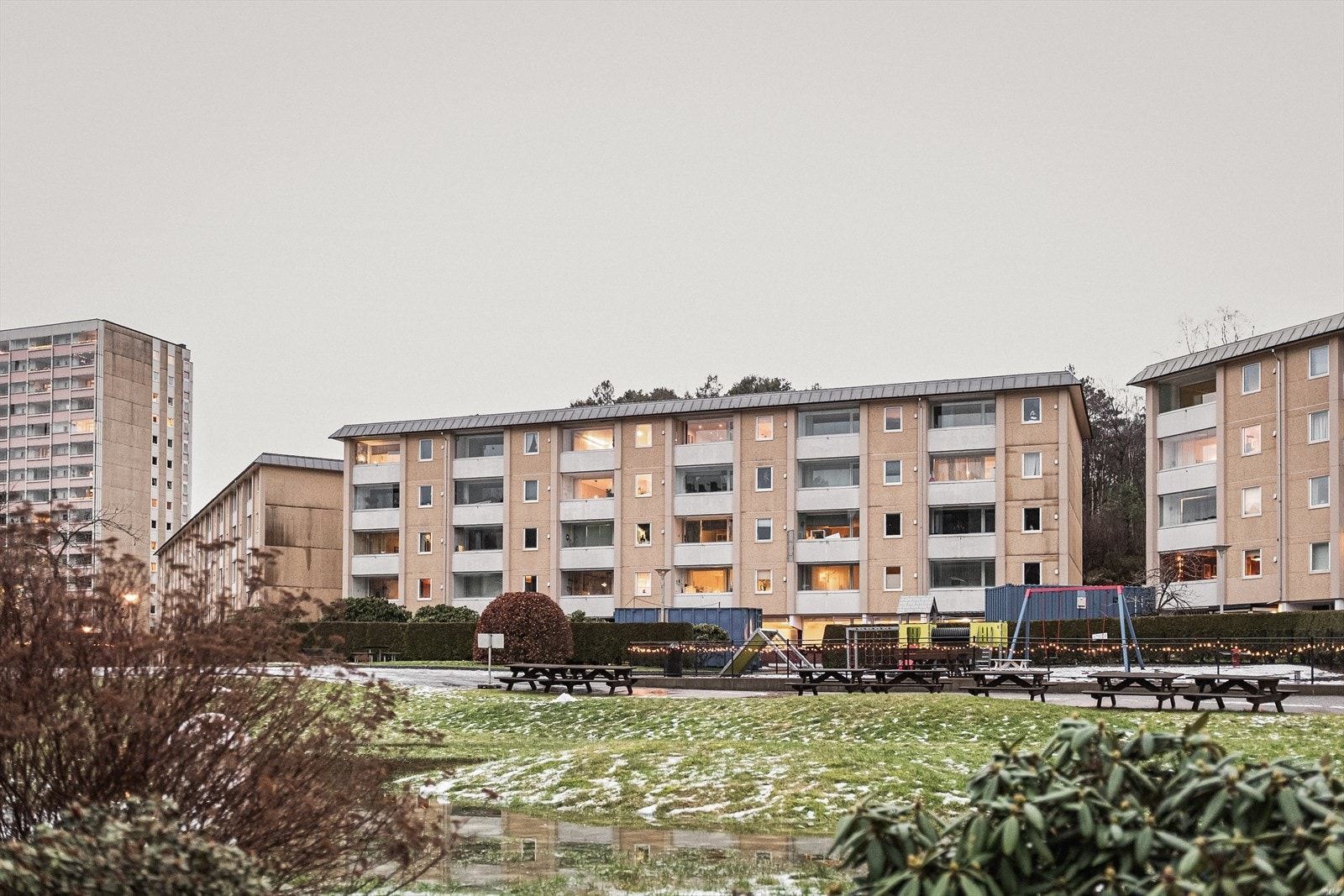 Andelen tilhører Vestre Borettslag, et veldrevet borettslag med OBOS som forretningsfører. Galleribilde