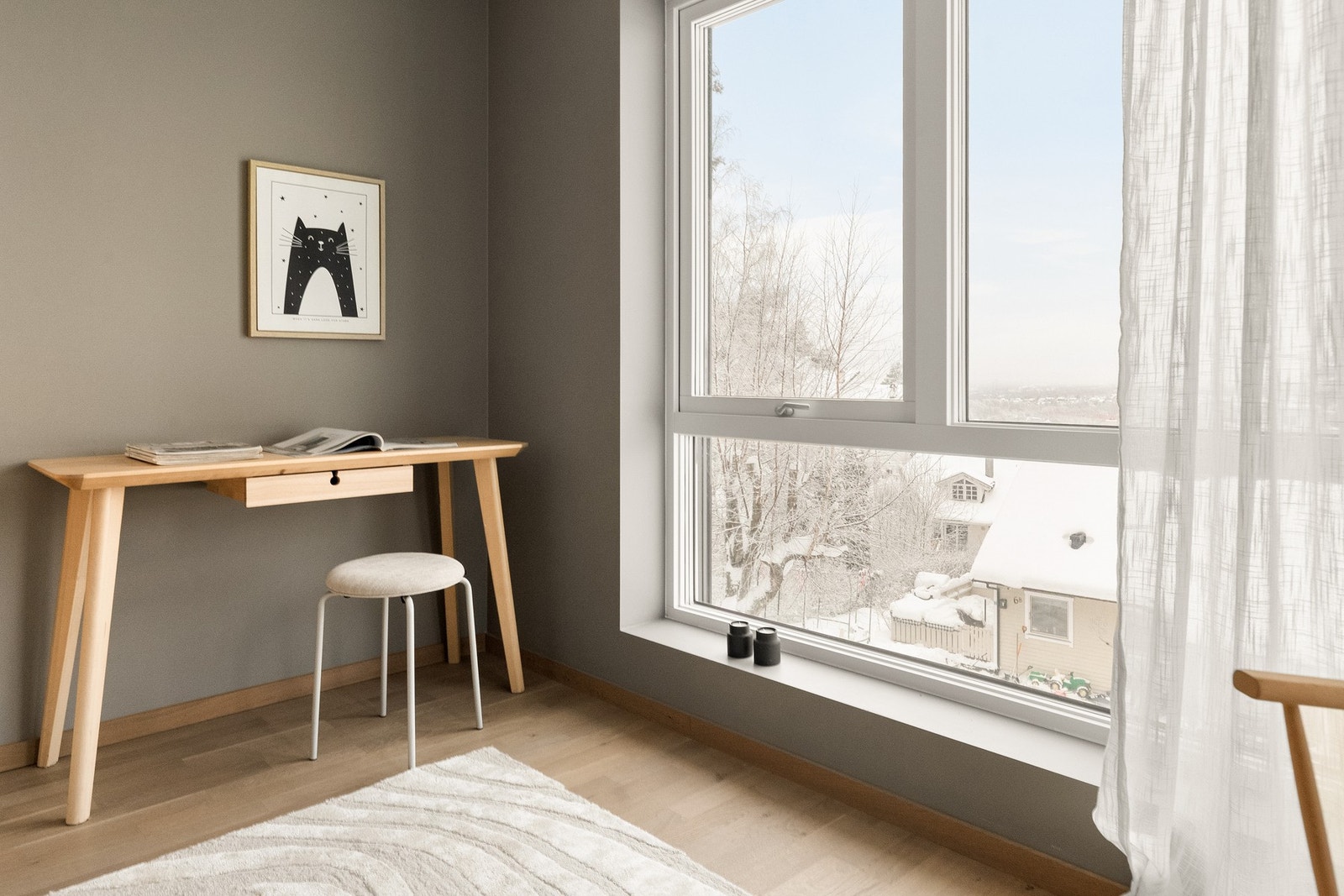 Soverommene passer perfekt som gjesterom, barnerom, kontor eller en kombinasjon av dette Galleribilde