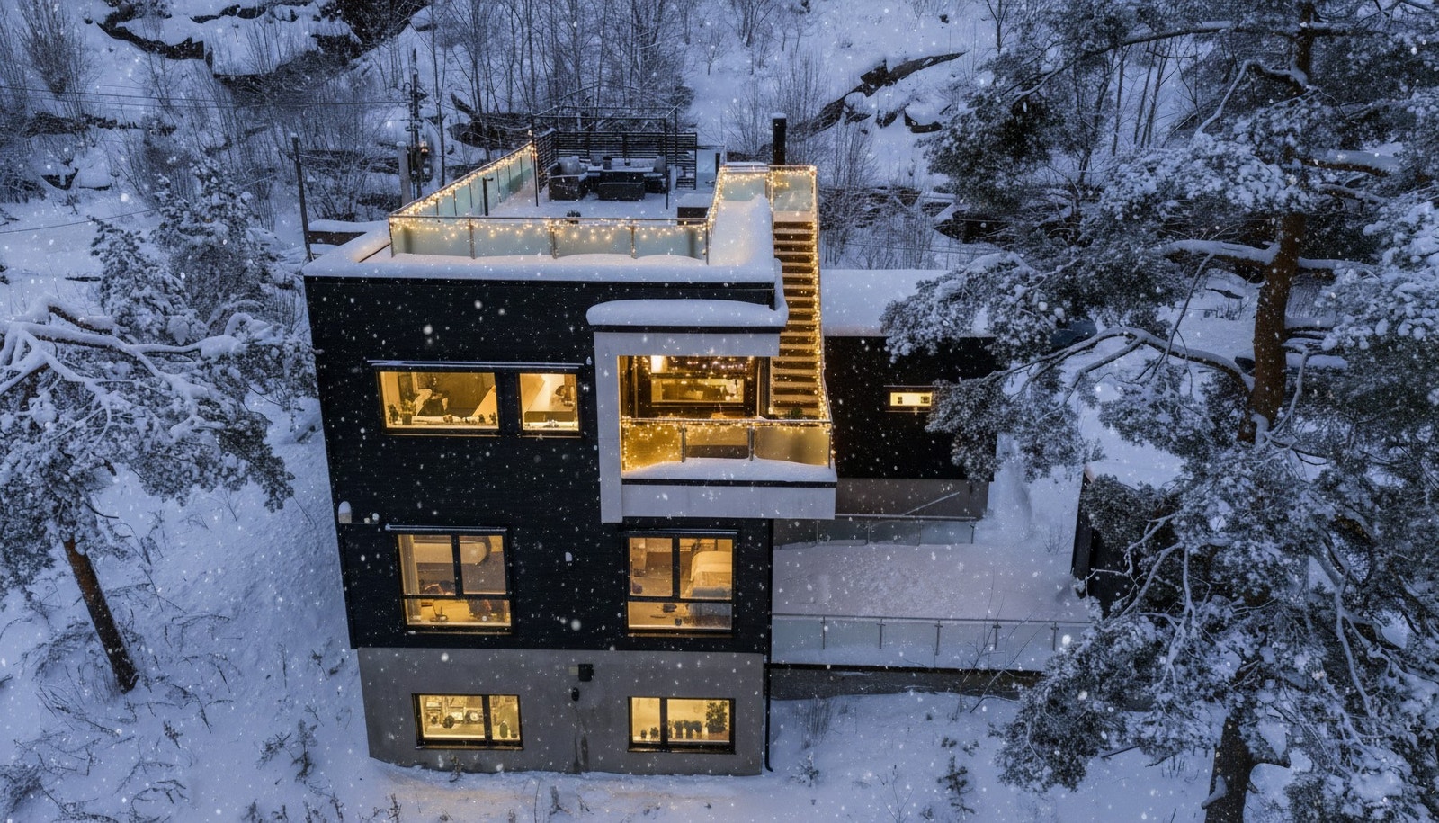 Celena Solli v/Privatmegleren har gleden av å ønske velkommen til hyggelig visning i Mikael Hertzbergs vei 6 D! Foto: Lars Petter Skillestad Galleribilde