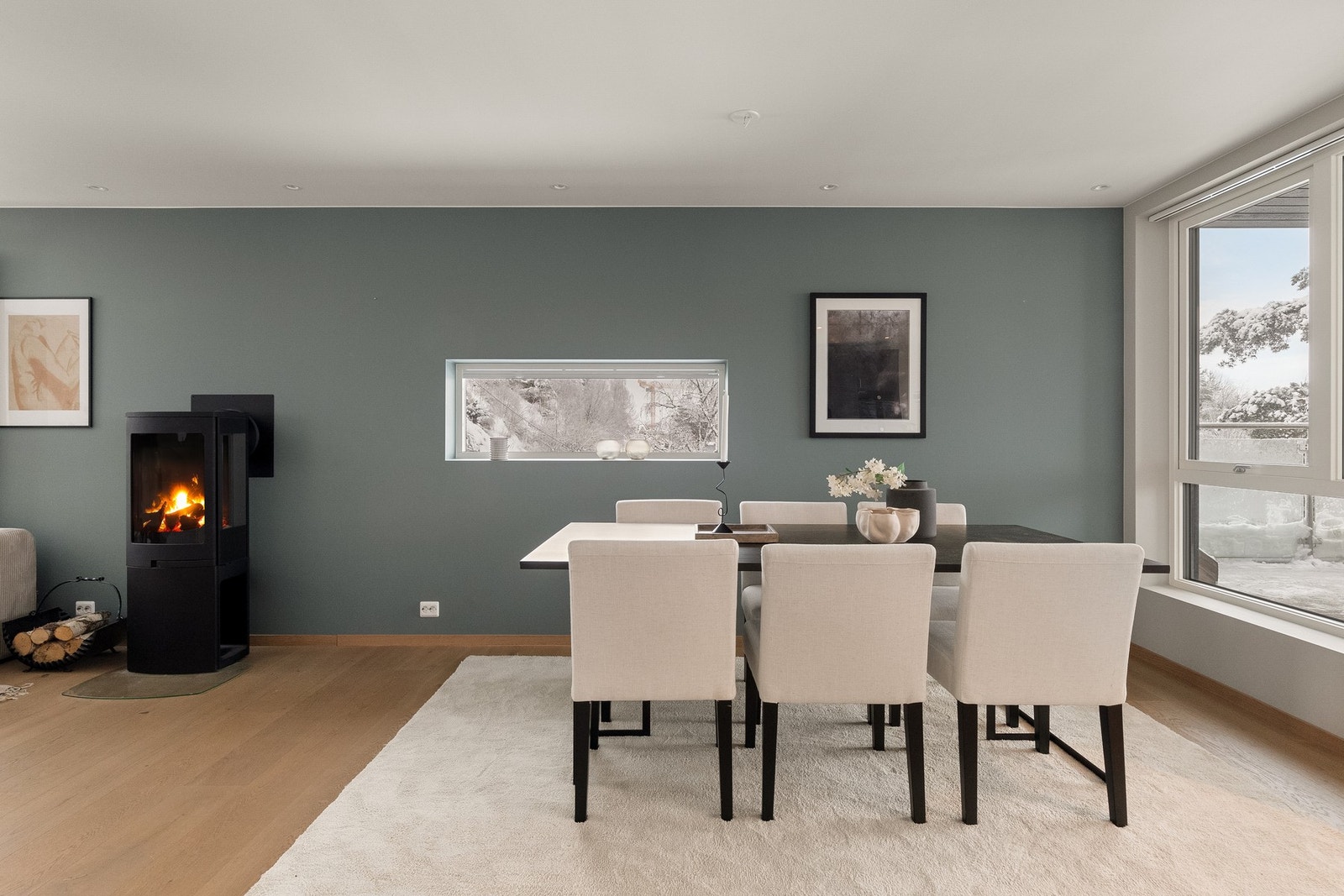 God plass til stor spisestue Galleribilde