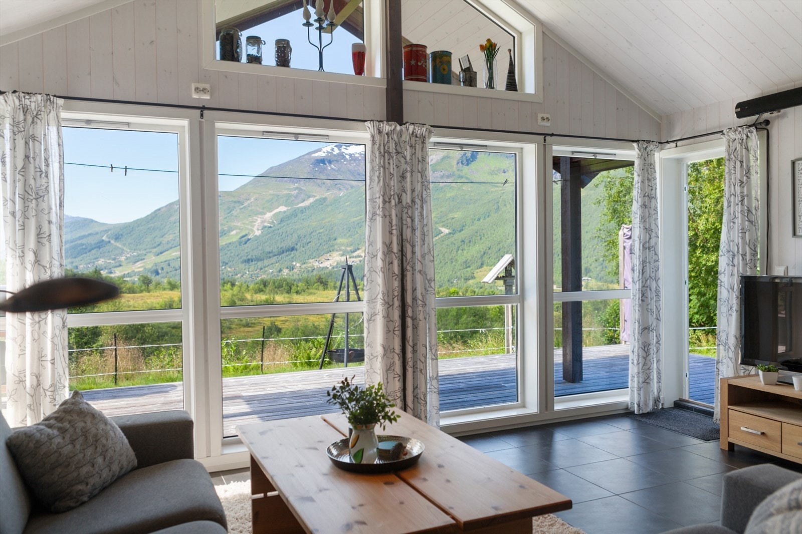 Utsikt fra stue Galleribilde