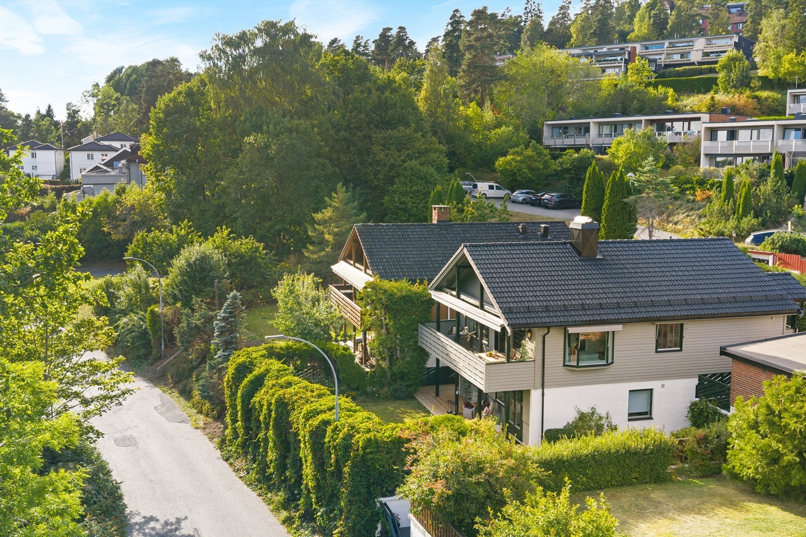 Eiendommen ligger i et trygt og godt boområde med gode naboer og godt fellesskap Galleribilde
