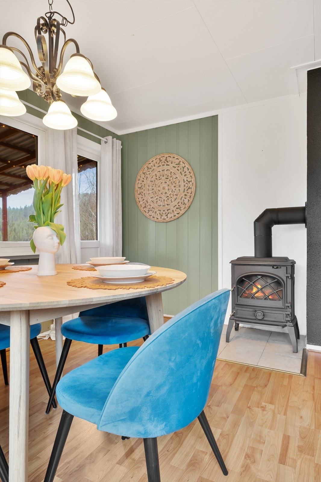 Vedovnen bidrar også til ekstra hygge og varme. Galleribilde