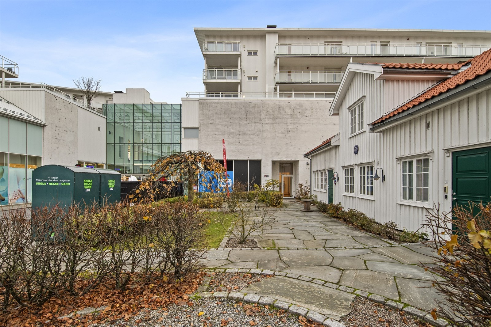 Inngangspartiet fra gateplan Galleribilde