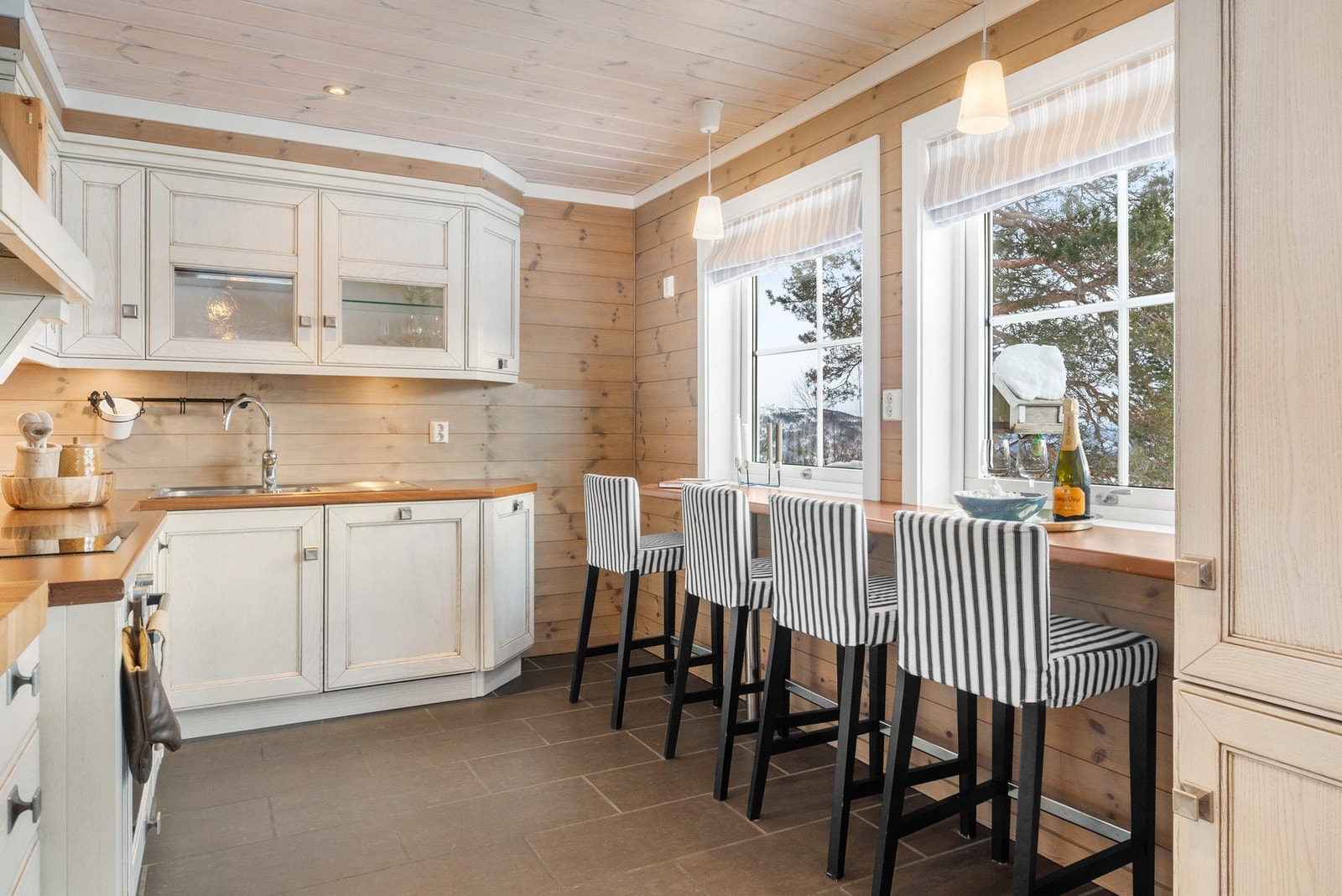 Velegnet sone for barløsning. Nyt utsikten! Galleribilde