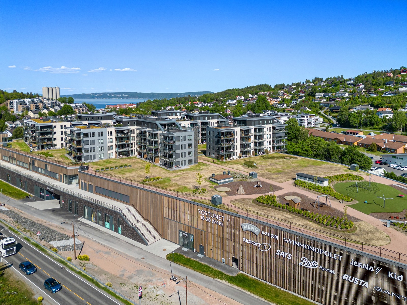 Rortunet kjøpesenter ligger kun noen minutter unna med bil Galleribilde