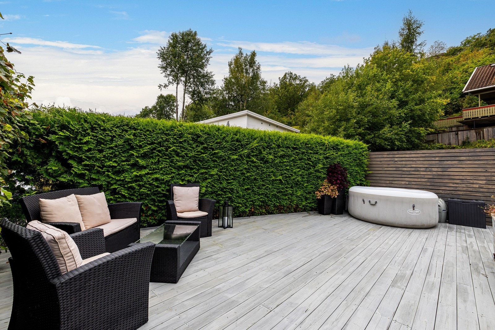 Uteplassen Galleribilde