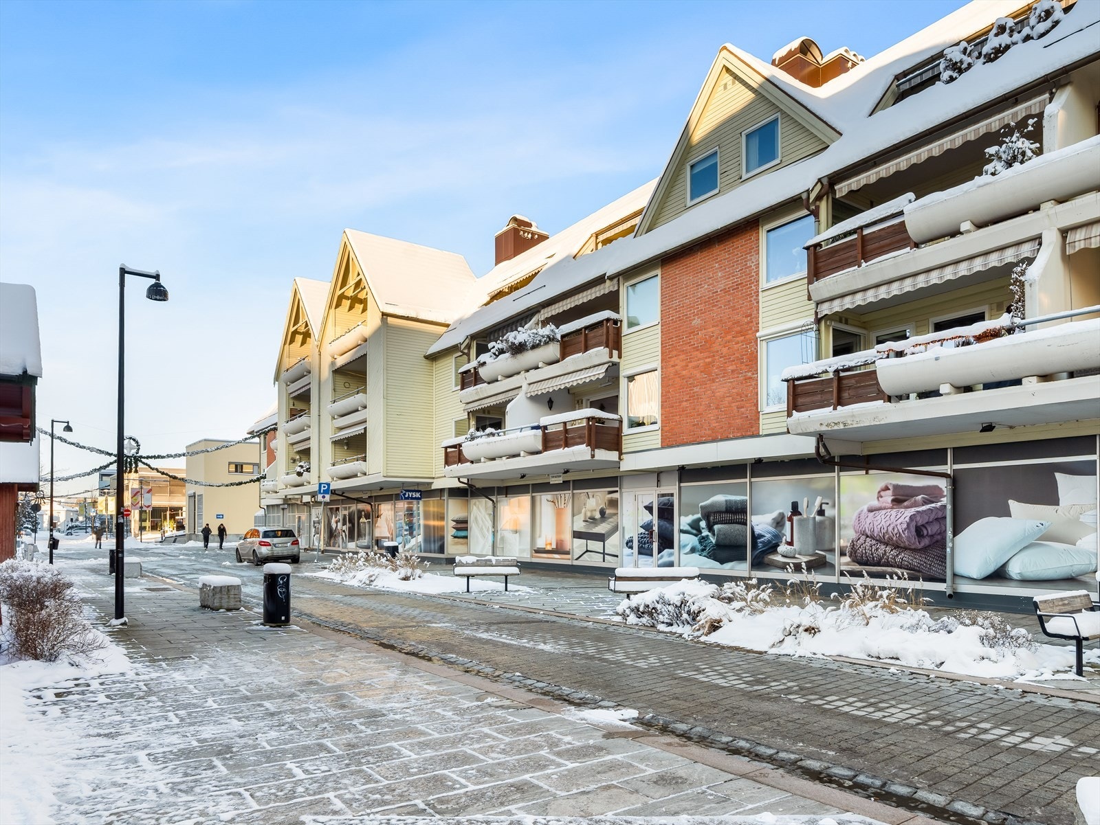 Beliggenheten er svært sentral, med kort vei til Lillestrøms mange servicetilbud. Galleribilde