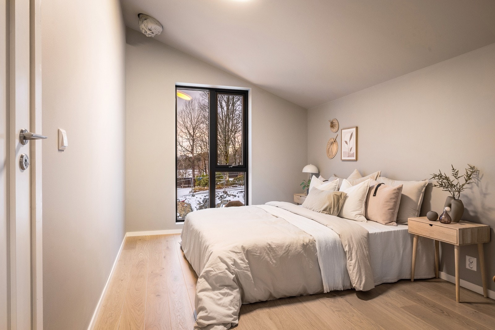 ? Hovedsoverommet er romslig og måler 12,5 kvm ? Galleribilde