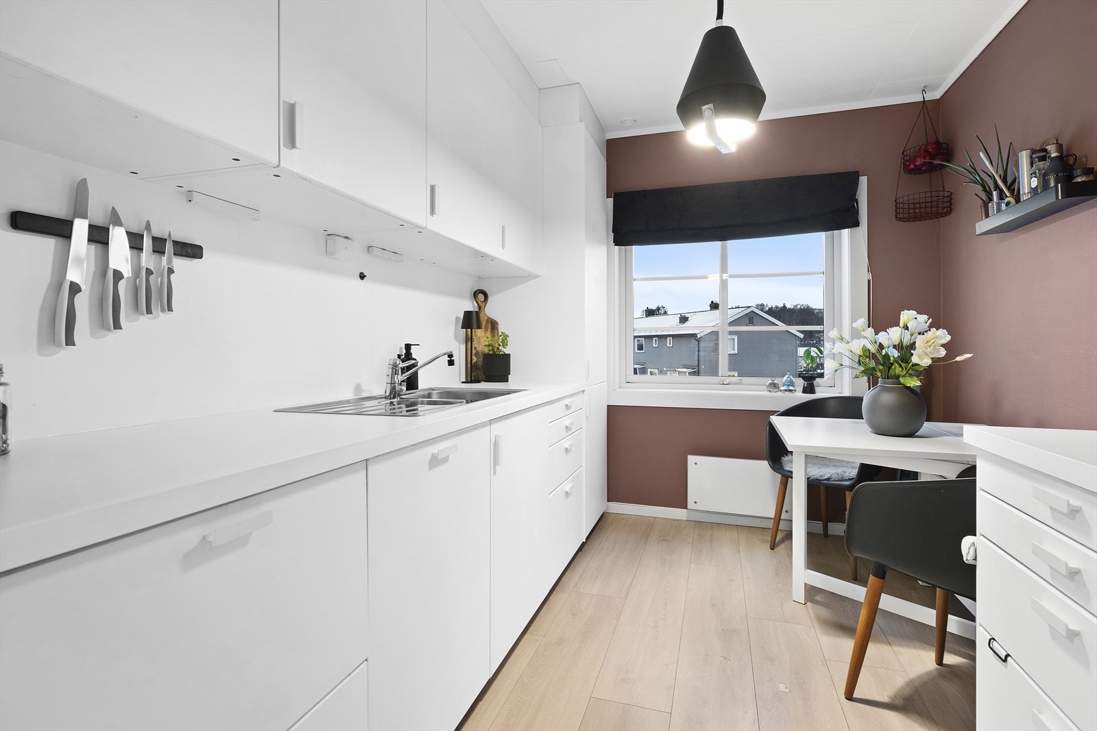 moderne kjøkken fra 2019. Galleribilde