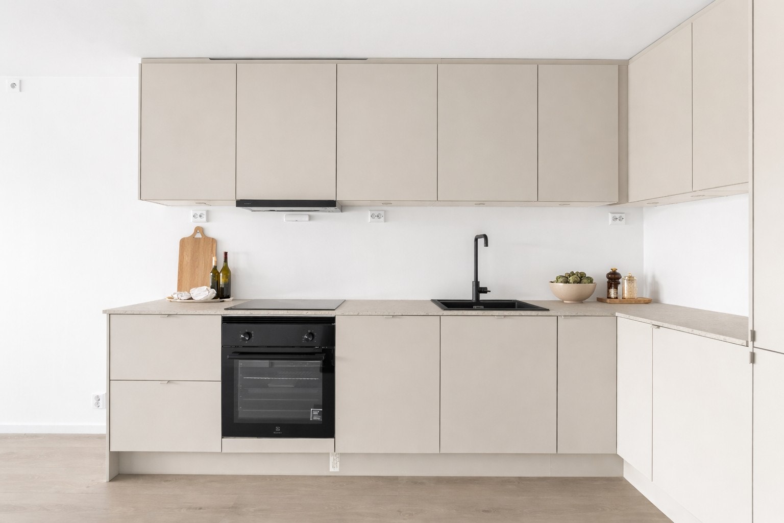 Kjøkken - Bildet er stylet via ChatGPT og vil kunne avvike noe fra potensiell mulighet/virkelighet. Galleribilde