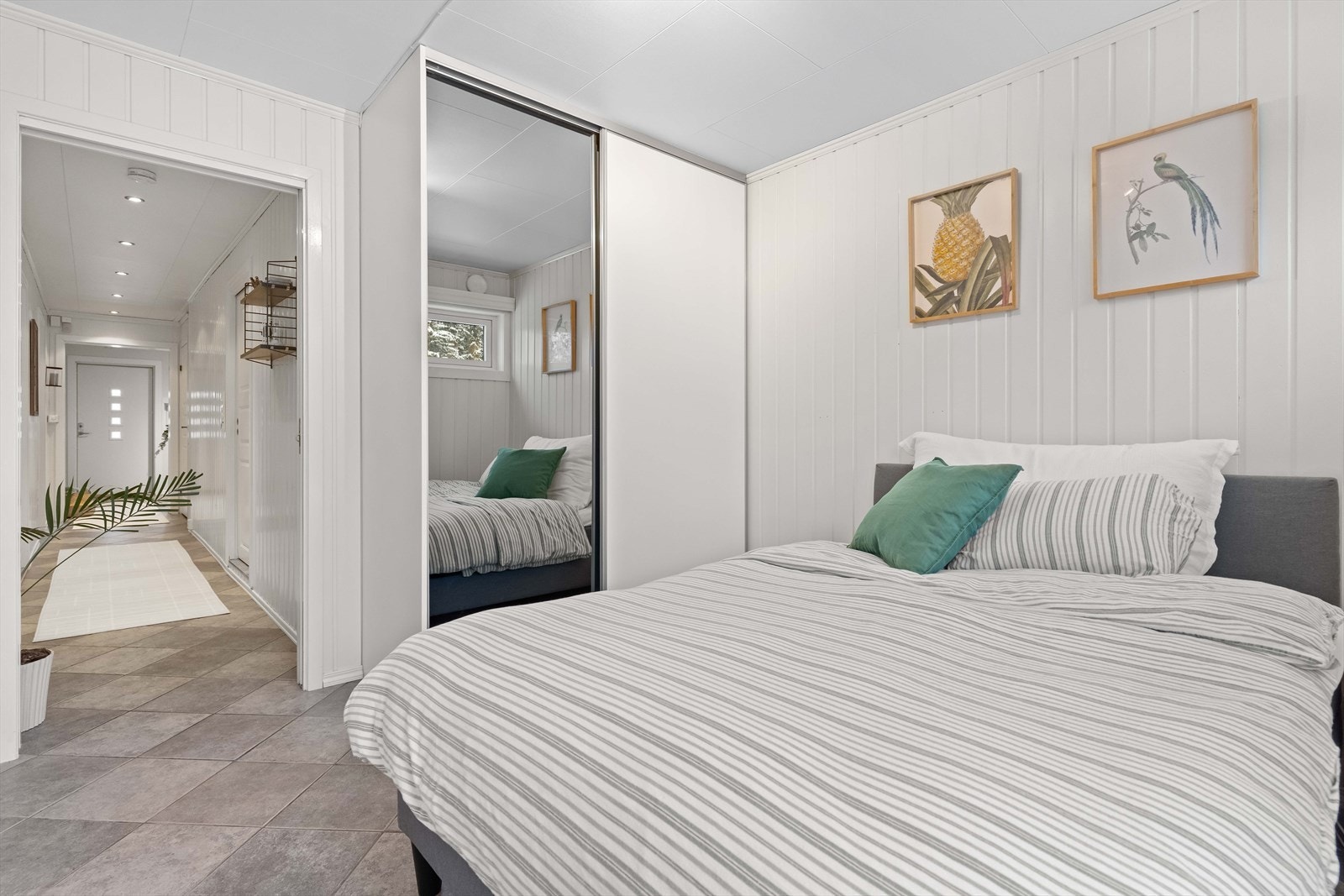 Soverom med god størrelse og fleksibel bruk. Galleribilde