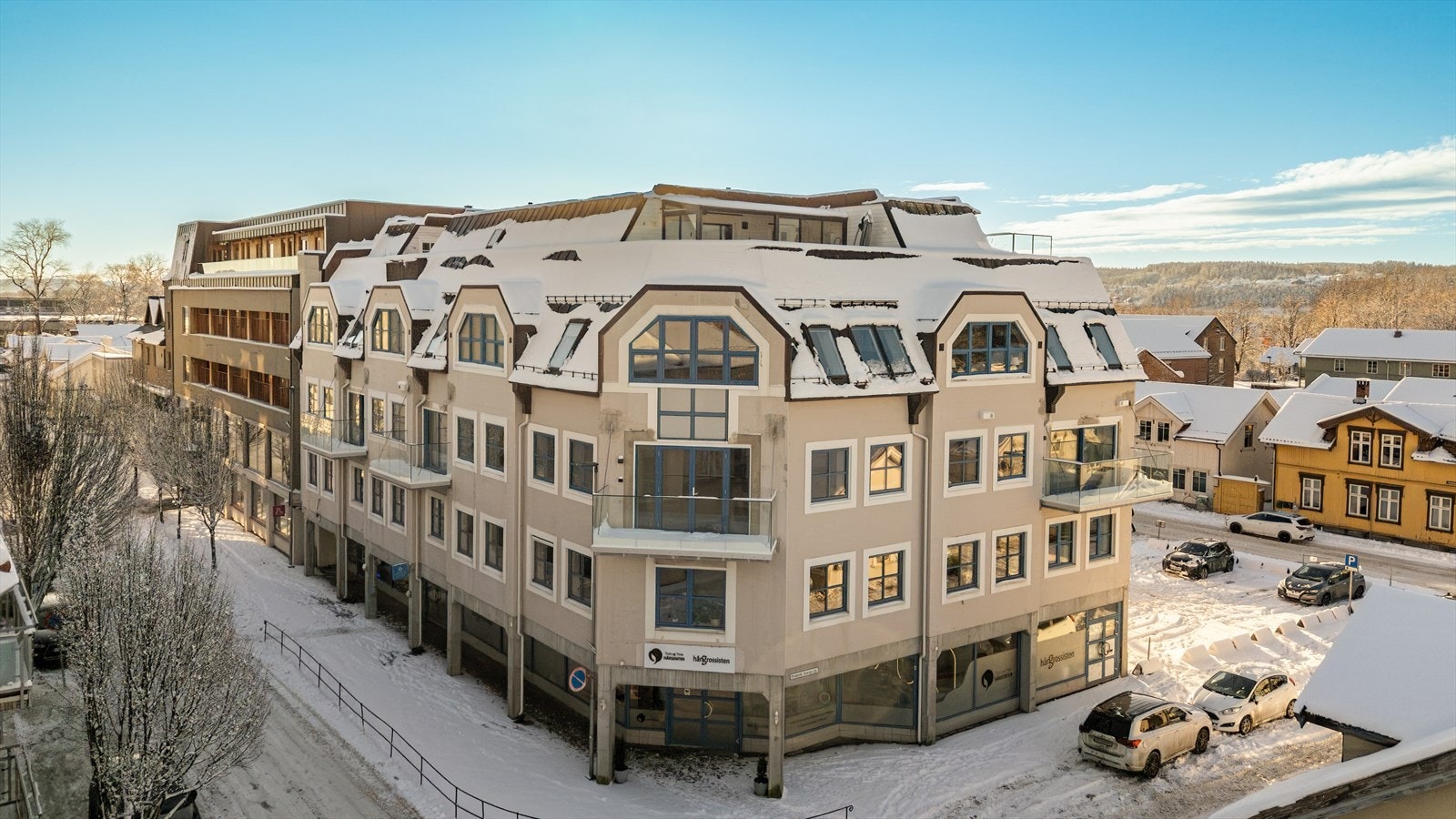 Denne innbydende og spennende toppleiligheten har en sentral beliggenhet på Lie, med alle sentrumsfasiliteter rett utenfor døren Galleribilde