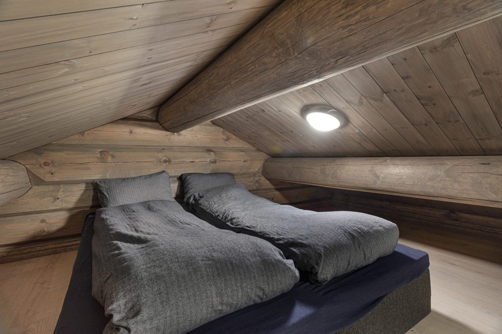 Deler av hems er innredet med sengeplasser. Hemsen er ikke godkjent som soverom Galleribilde