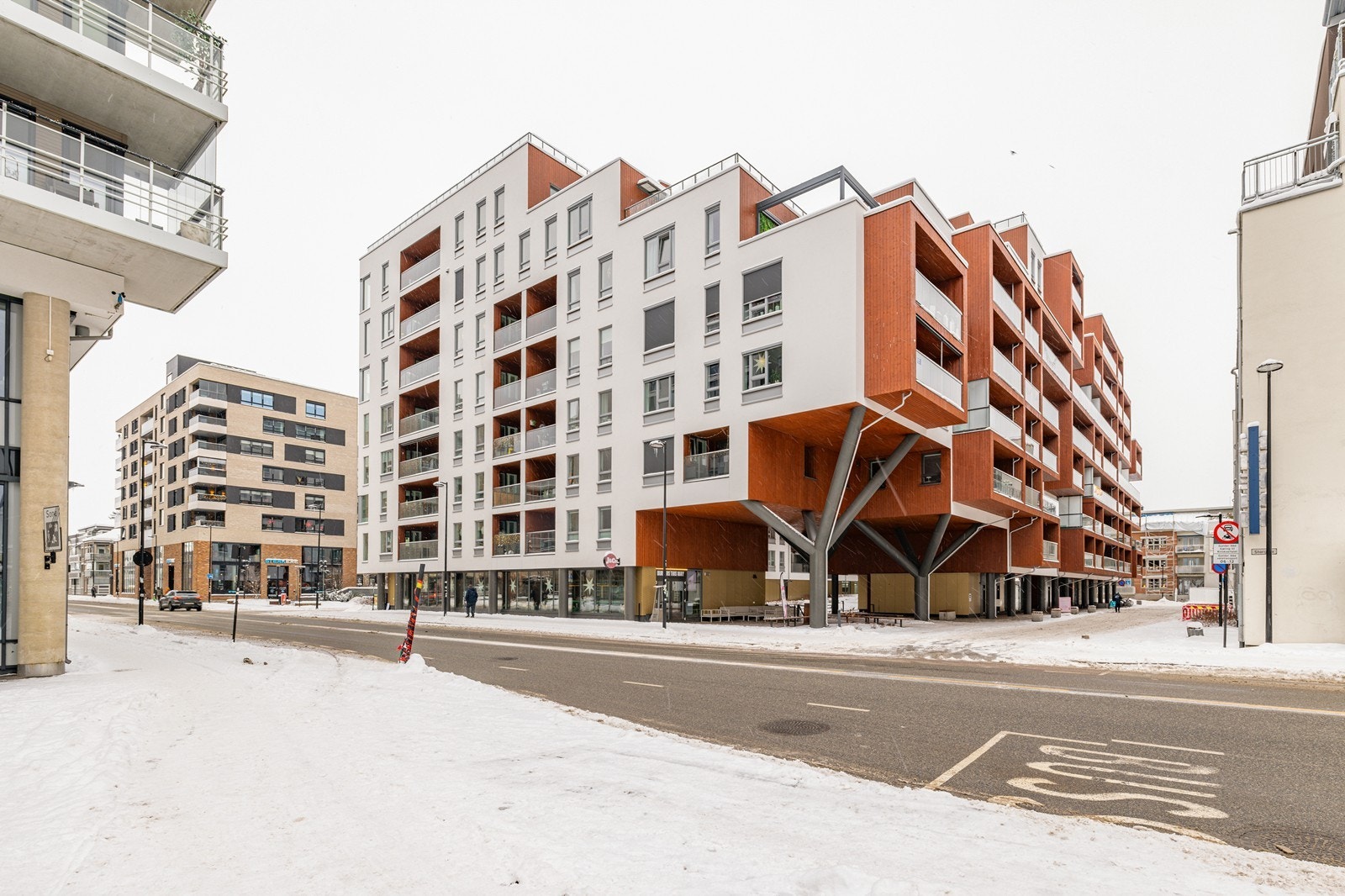 Fagerborgkvartalet - moderne og attraktivt bygg med sentral beliggenhet. Kort vei til servicetilbud, kollektivtransport og byliv. Galleribilde