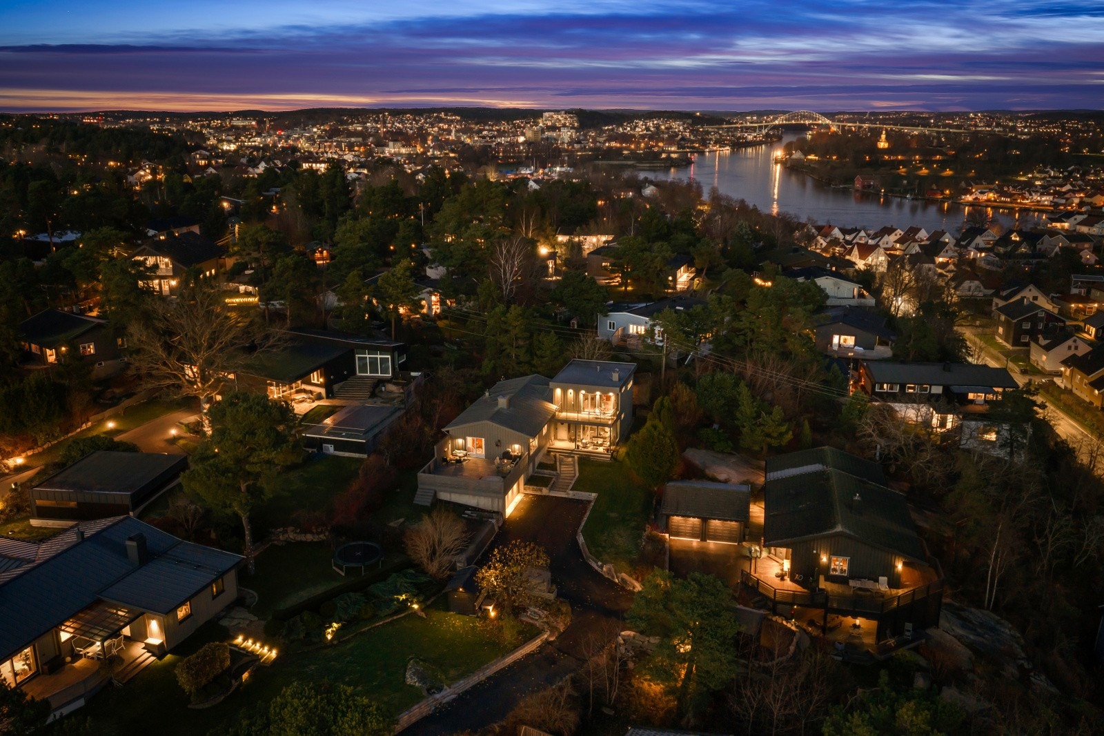 Velkommen til Fuglevik platå 35 - presentert av DNB Eiendom v/Henrik Almås! Galleribilde