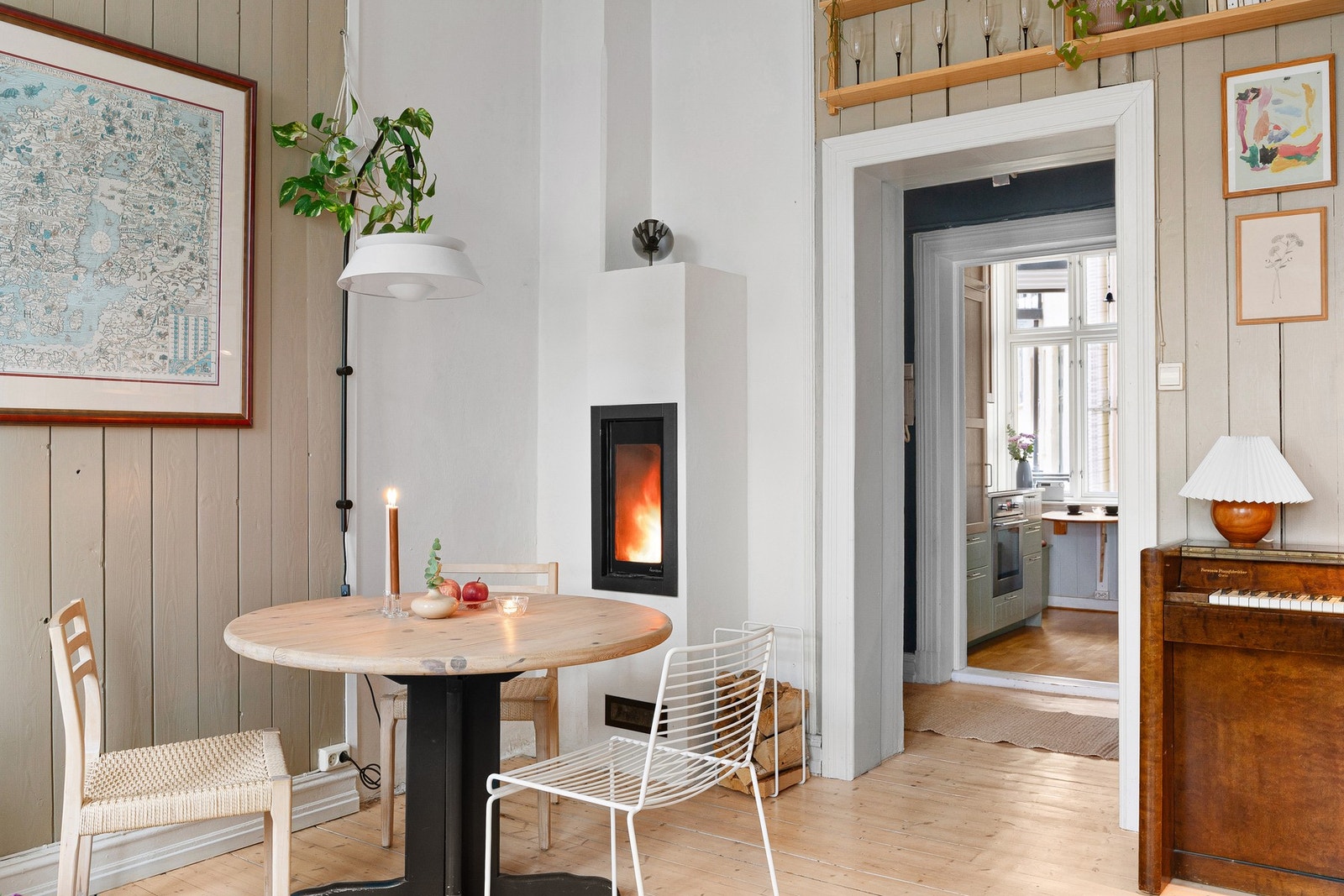 Leiligheten er gjennomgående og føles lys og luftig. Galleribilde