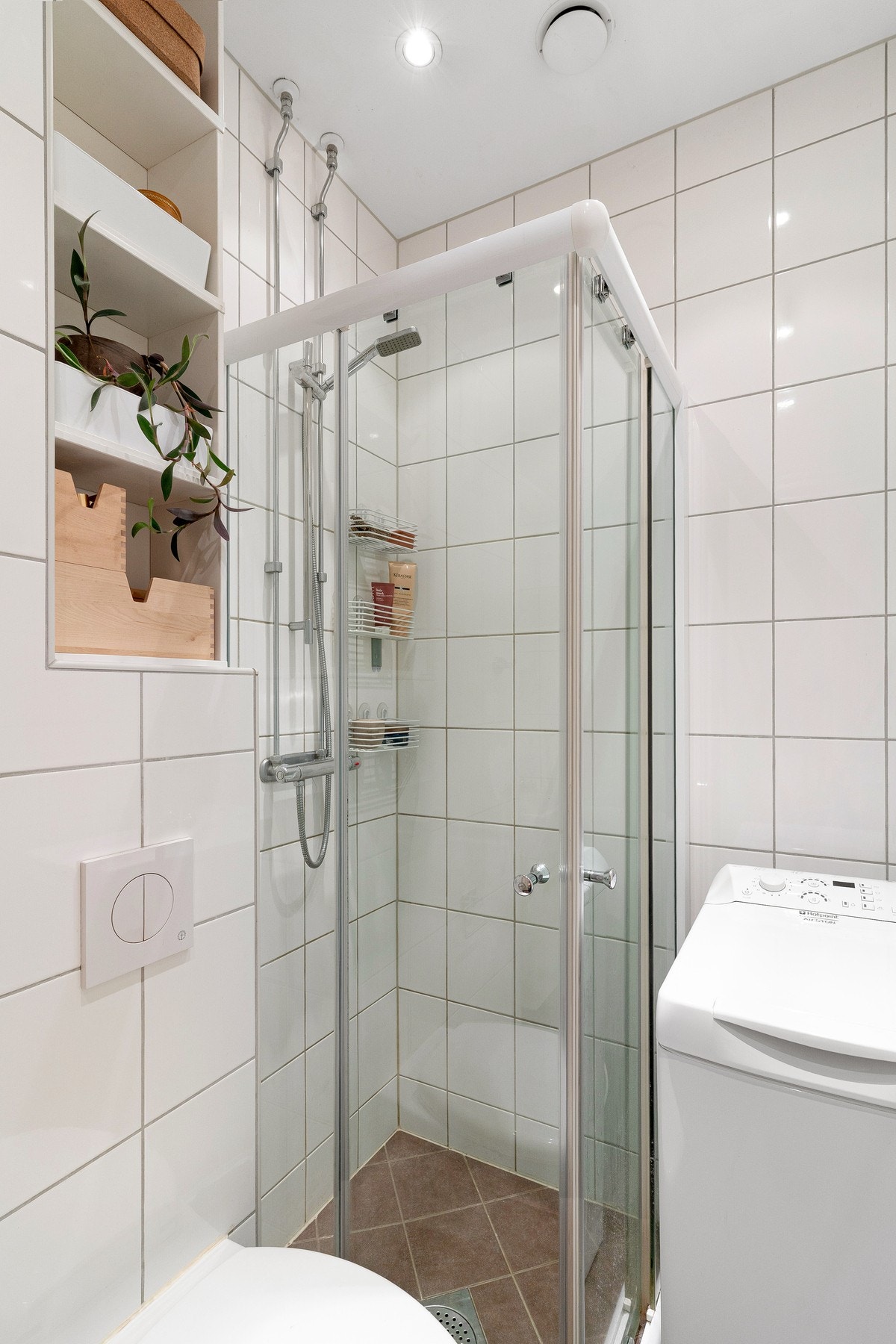 Opplegg til vaskemaskin og gulvvarme. Galleribilde