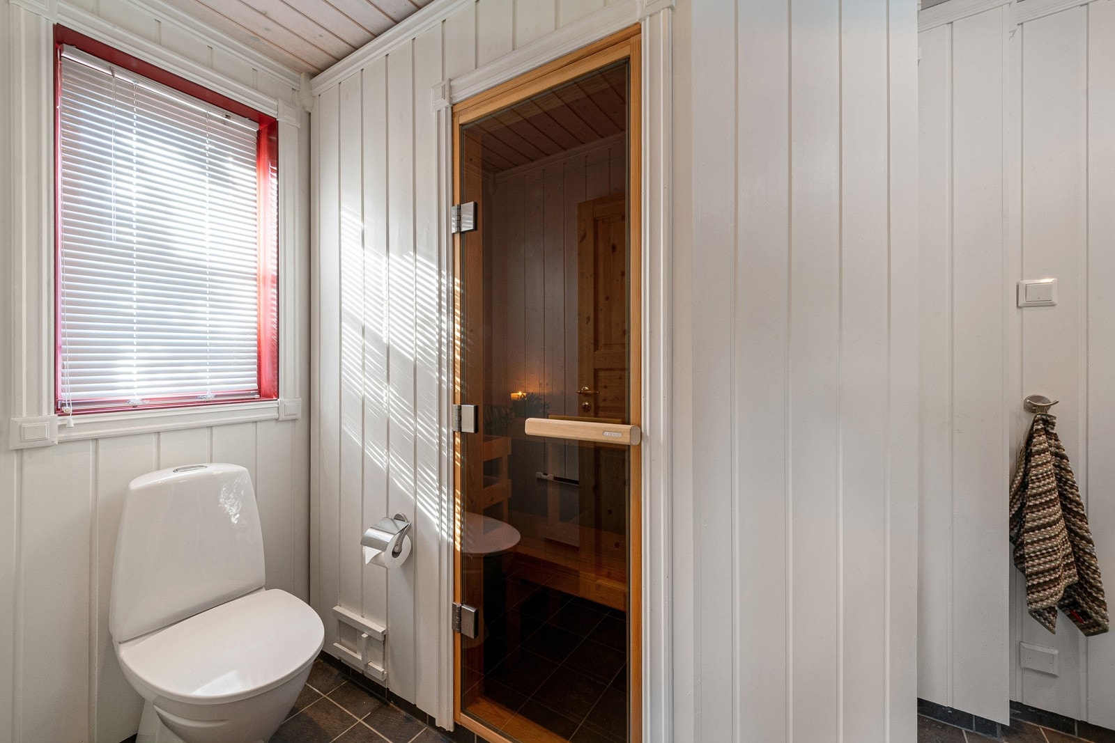 Den andre badet har adkomst til en deilig badstue. Galleribilde