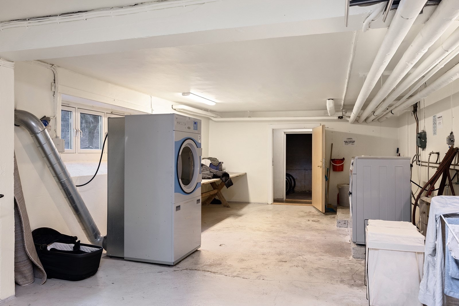 Felles vaskerom i borettslaget Galleribilde