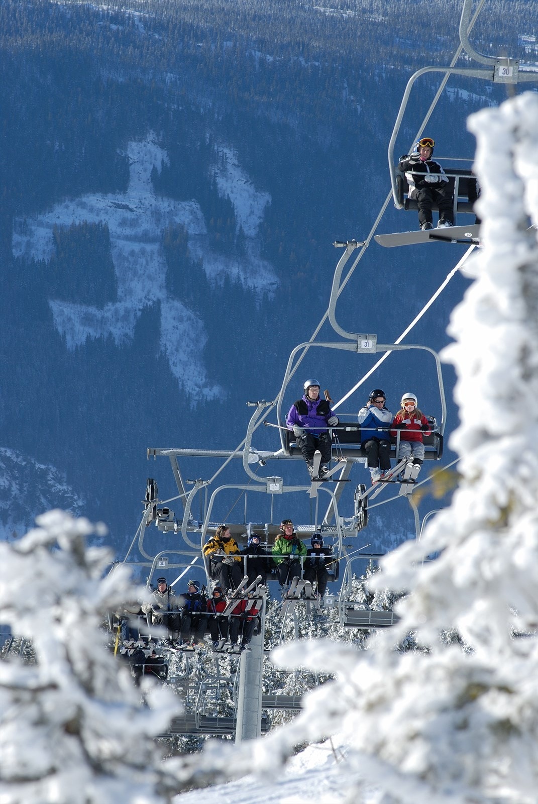 For alpint er det ca. 500 meter å gå til tilfartsløype. For å komme tilbake til hytta fra alpinbakke tar man Moseterheisen og løype 90 som kommer igjen til Mosetertoppen Skistadion og man staker seg slakt nedover til hytta. Galleribilde