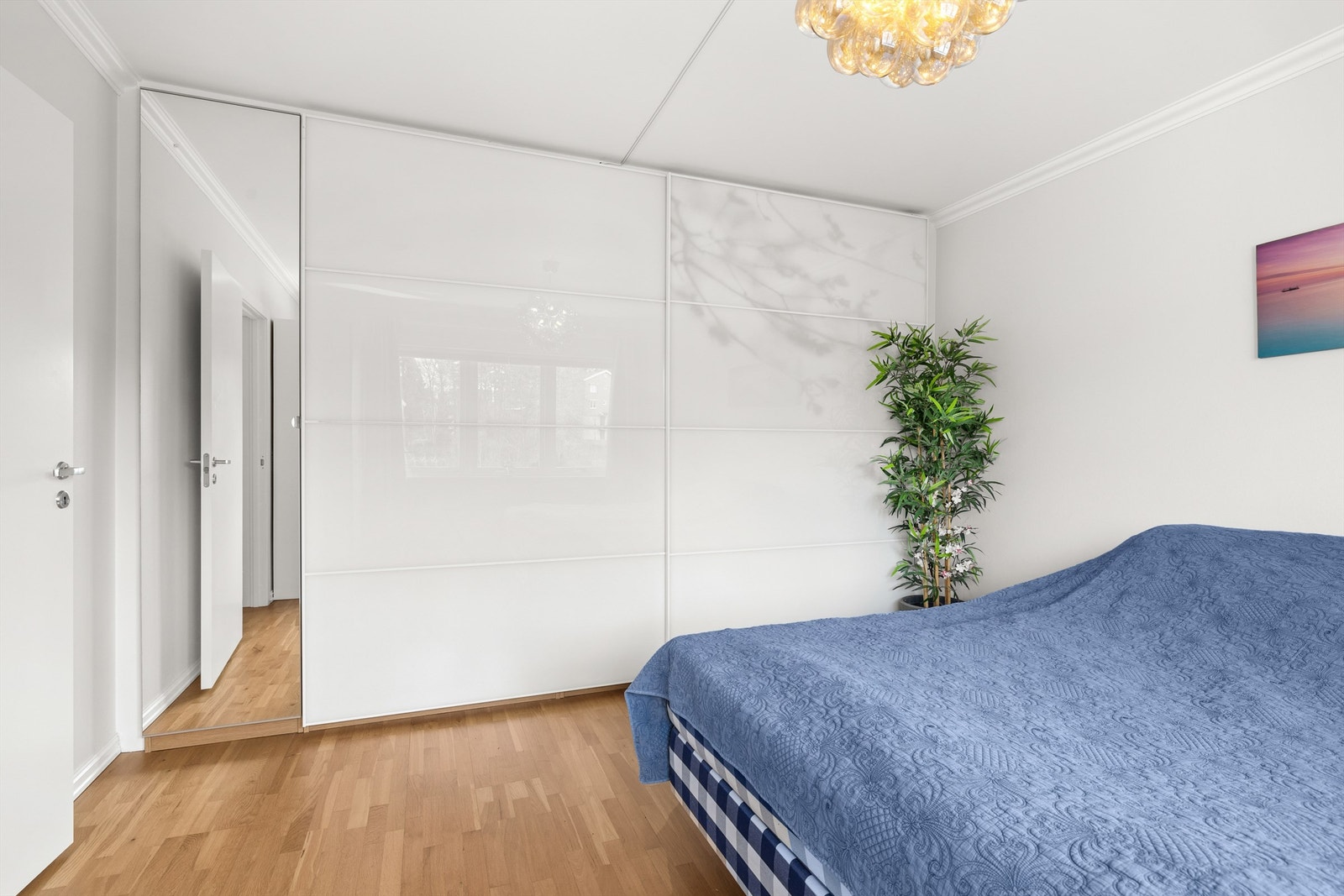 Soverom. Galleribilde