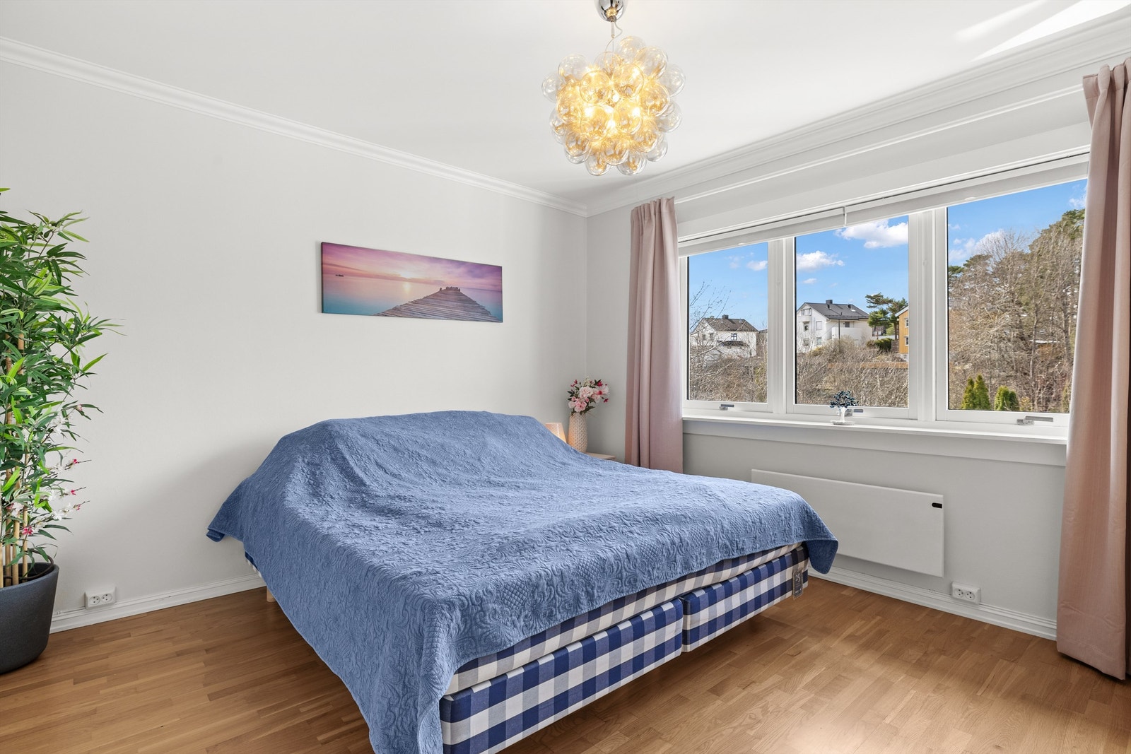 Soverom. Galleribilde