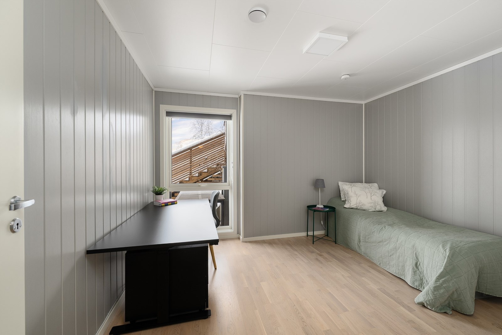 Dette rommet egner seg godt som soverom, gjesterom eller kontor. Galleribilde