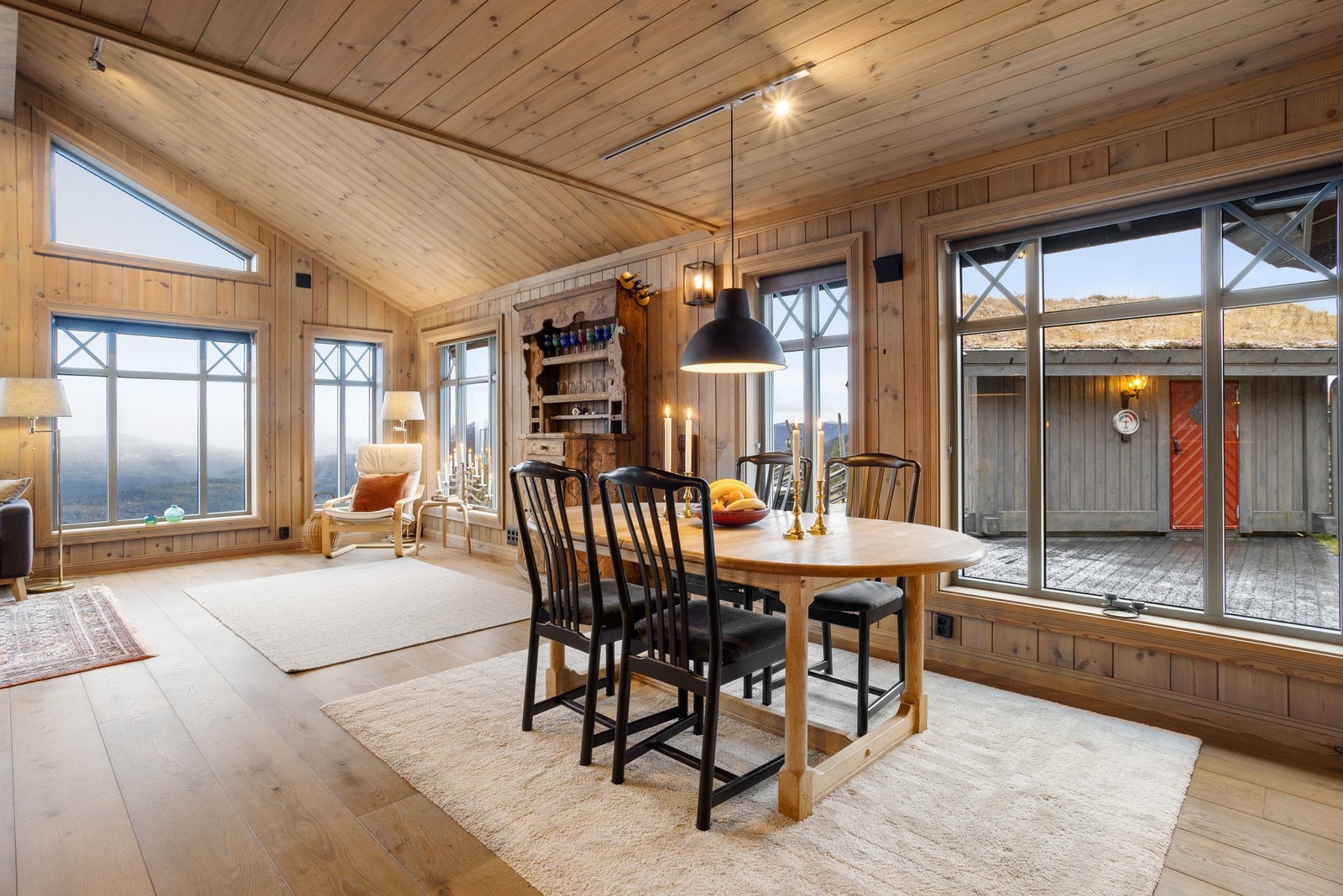 Legg merke til det fine listverket. Galleribilde