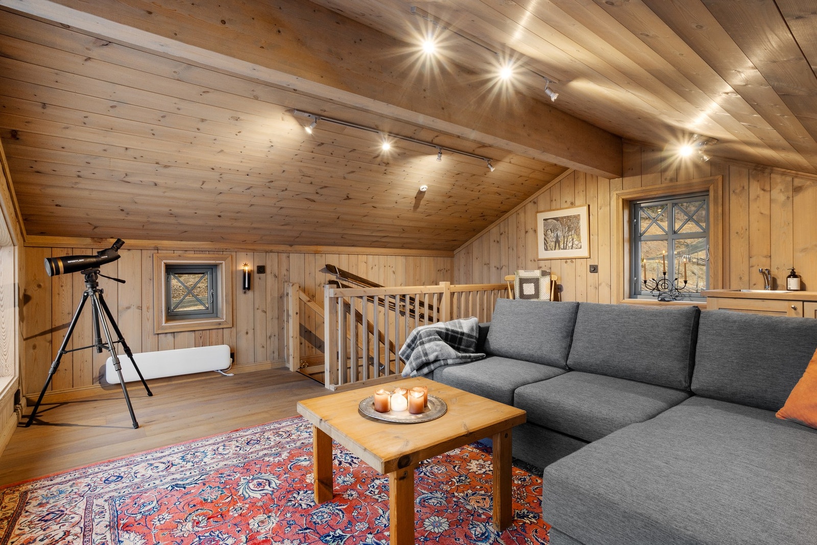 Praktisk innredet med sovesofa for ekstra sengeplasser. Galleribilde