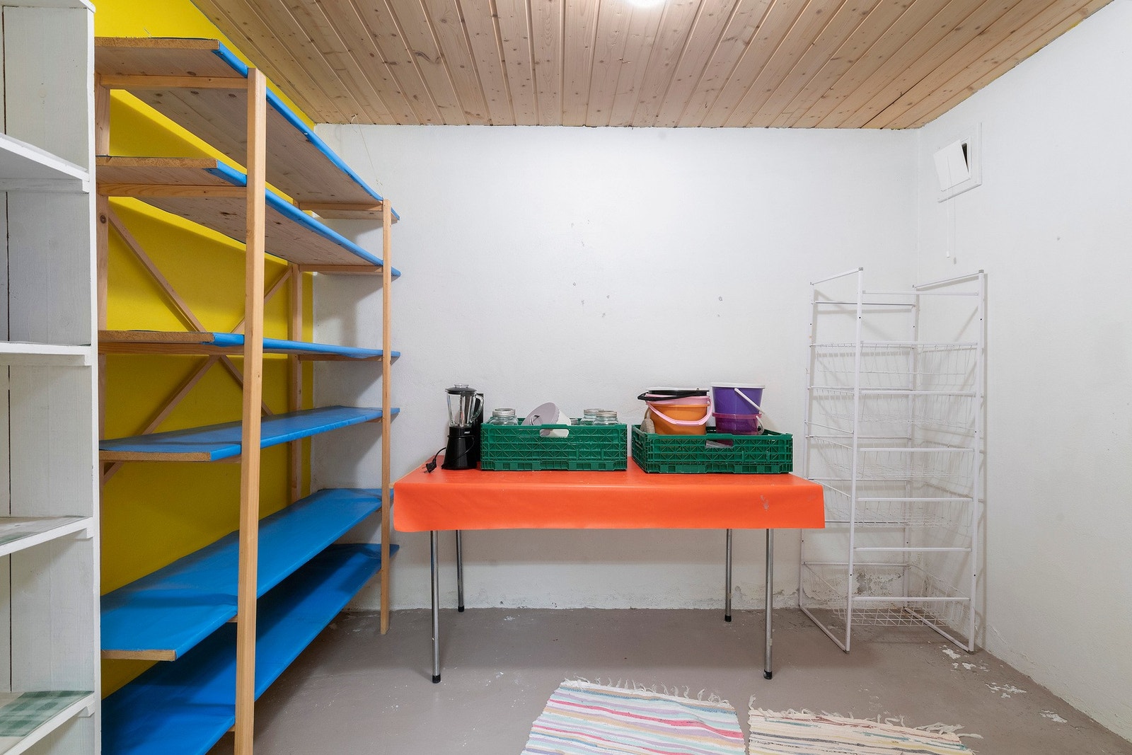 God bodplass i underetasje Galleribilde