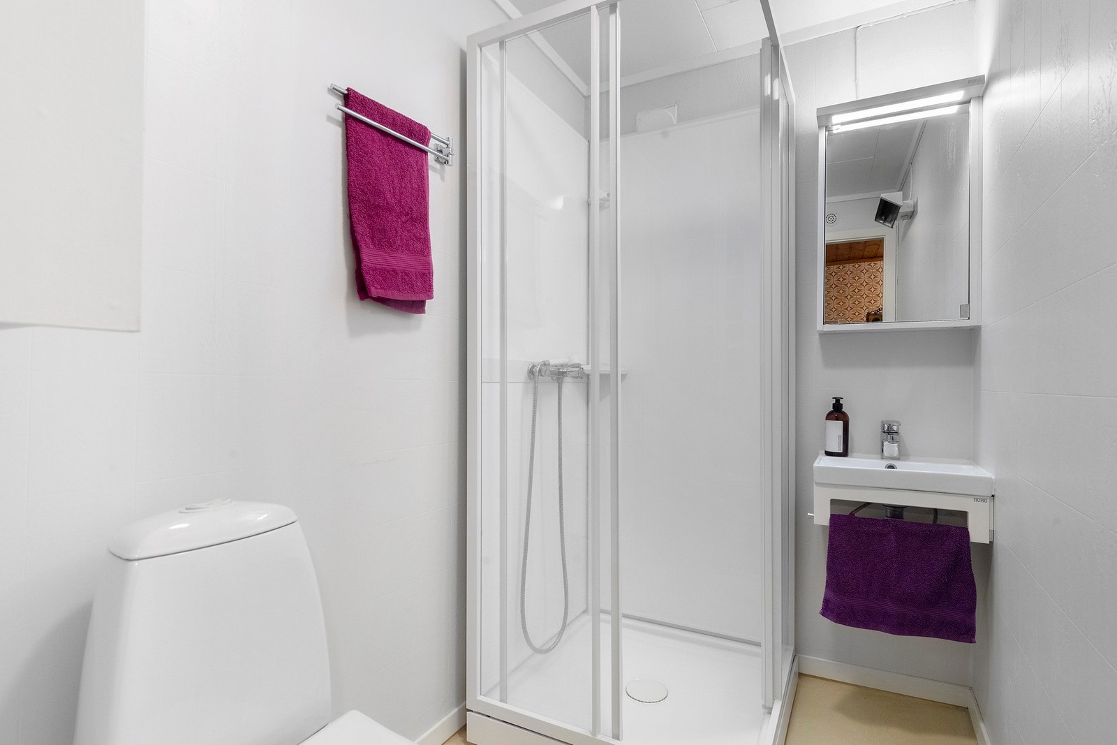 Bad i underetasje Galleribilde