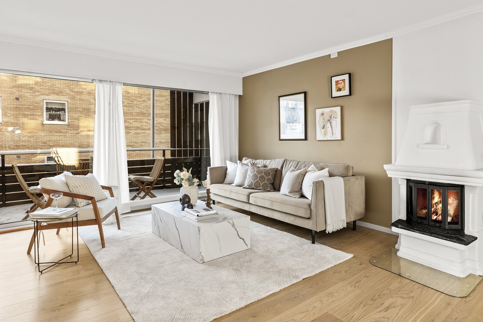 Grunnoppvarming skjer med sentralfyring som er inkludert i felleskostnadene! Galleribilde