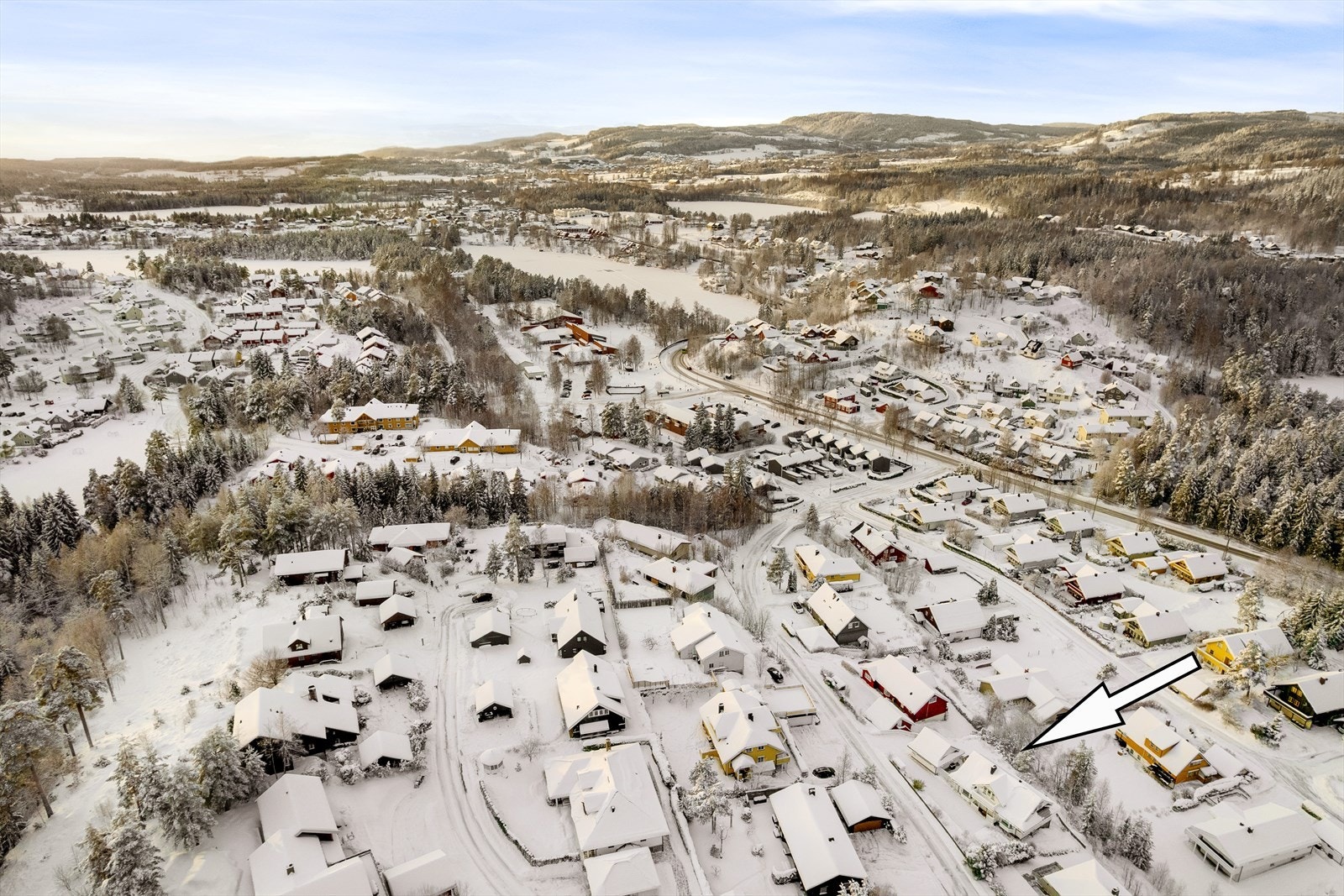 Området rundt Kongsskogen har direkte tilgang til attraktive friluftsområder i Kjekstadmarka og Vestmarka. Galleribilde