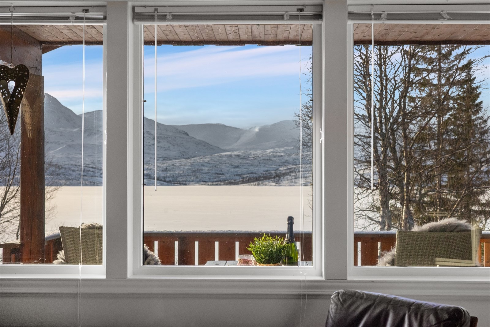 Utsikt fra stuen. Galleribilde