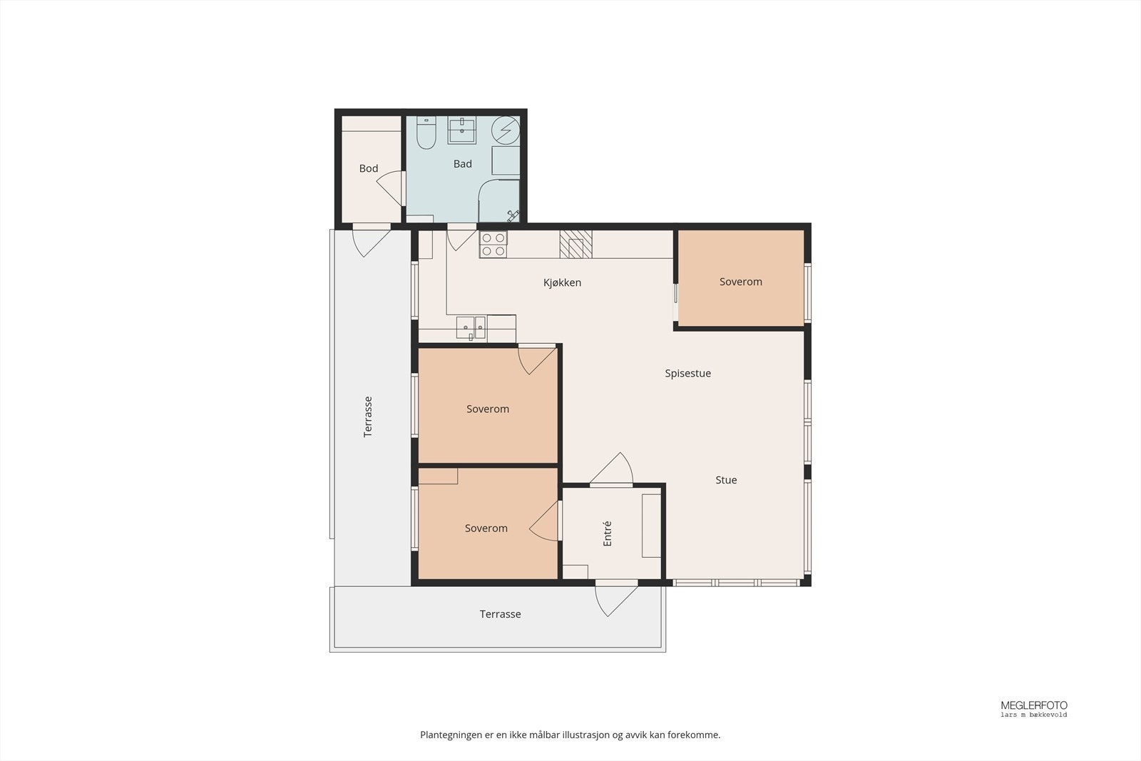 Hytta har en funksjonell planløsning med tre soverom, bad og åpen stue- og kjøkkenløsning. Galleribilde