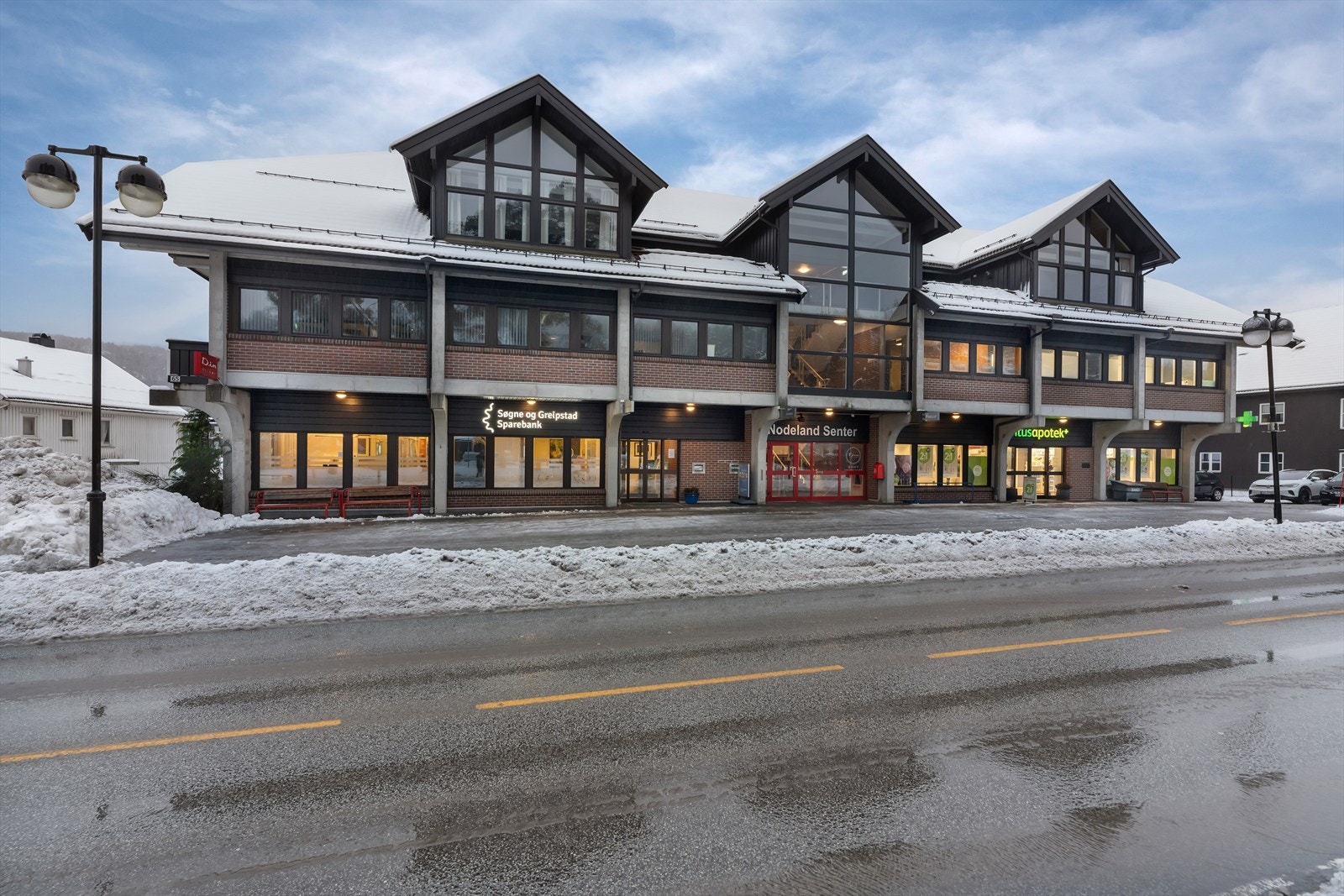 Dette er leiligheten for deg som verdsetter en sentral beliggenhet og en praktisk hverdag. Galleribilde