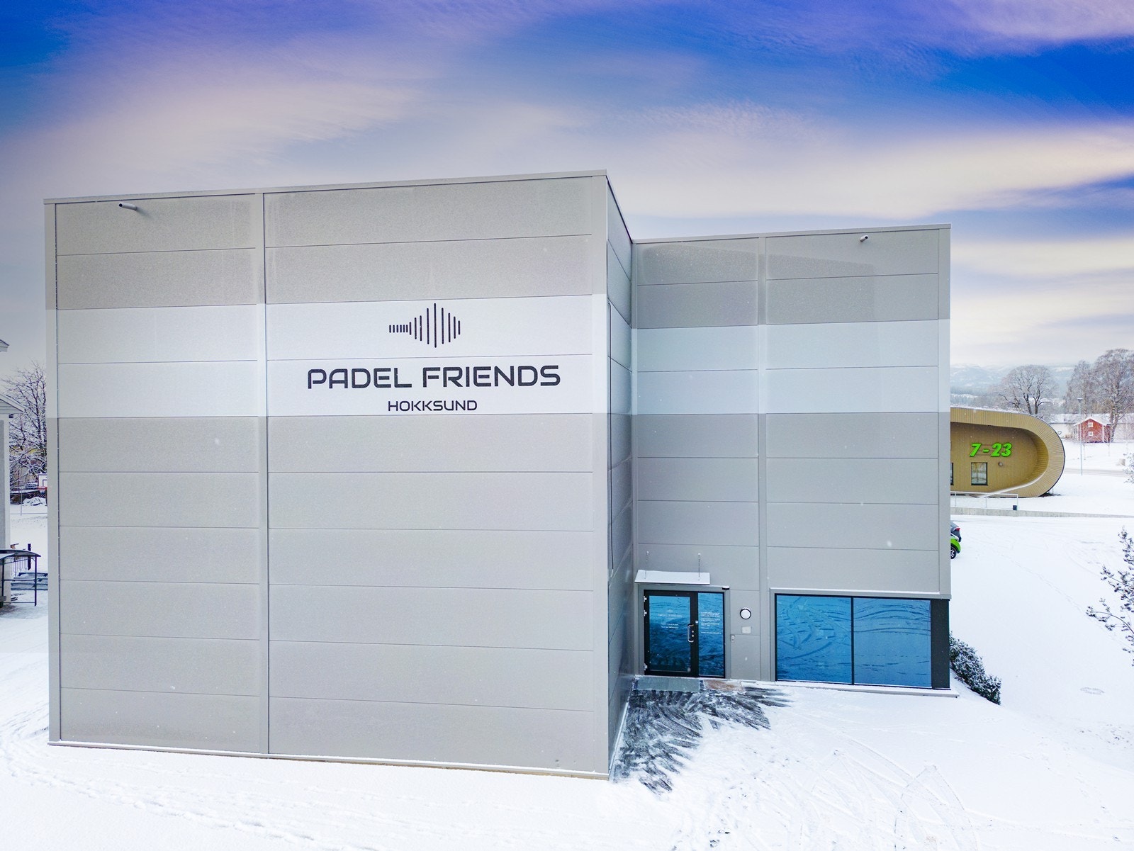 Toppmoderne padelanlegg på Lerberg i kort gangavstand fra leiligheten. Galleribilde