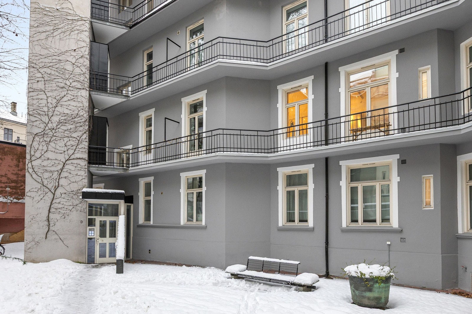 Fasade. Galleribilde