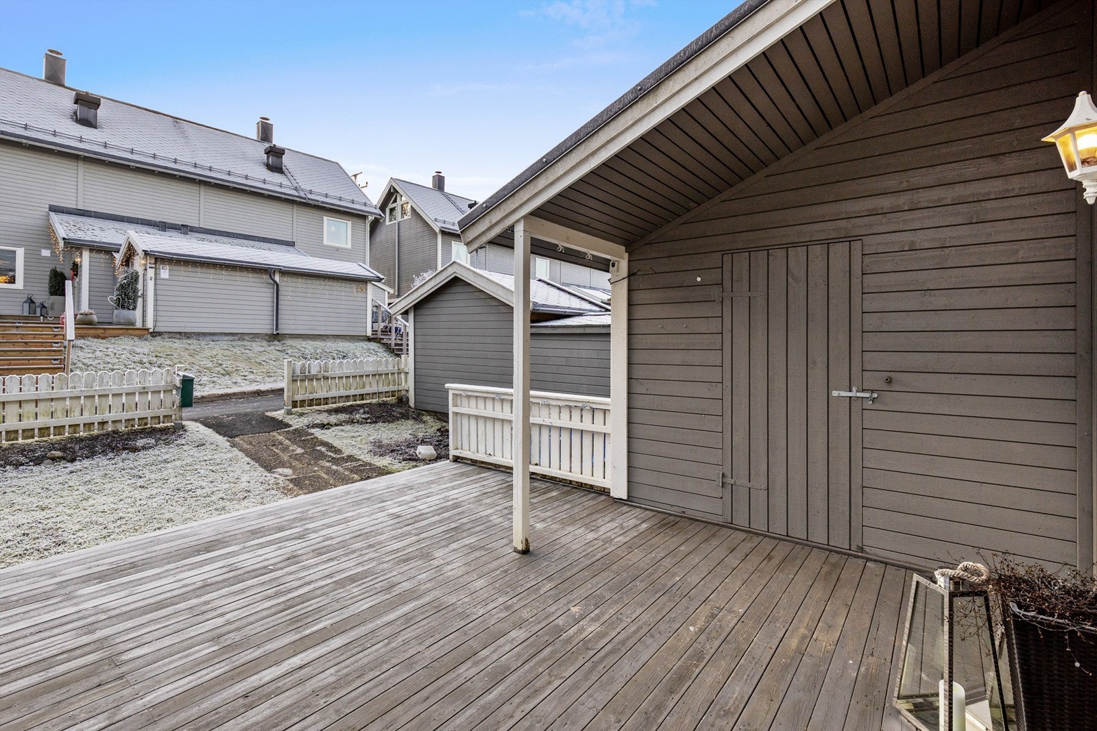 Her er det også en romslig utebod med enkel tilgang for oppbevaring av utstyr. Galleribilde