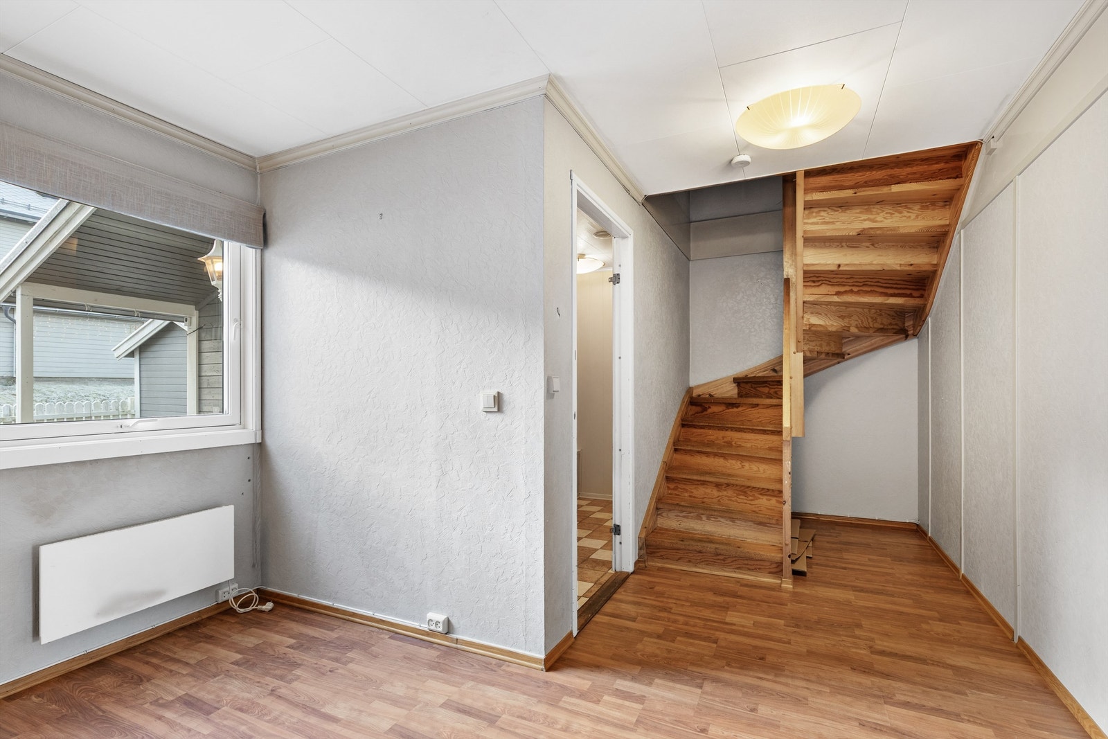 Her kommer man videre til boligens 2. etasje. Galleribilde