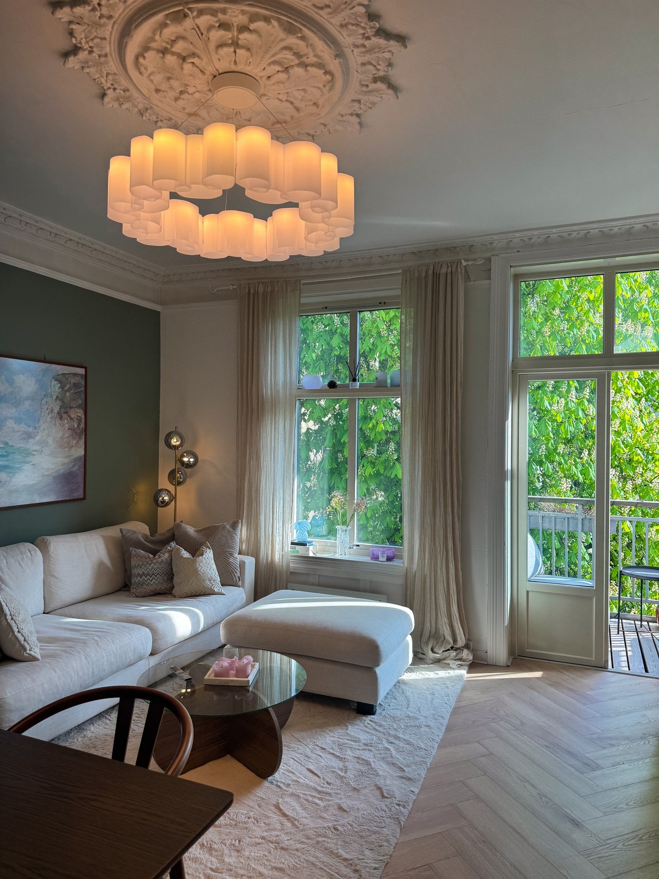 Selgers private sommerbilde. Galleribilde