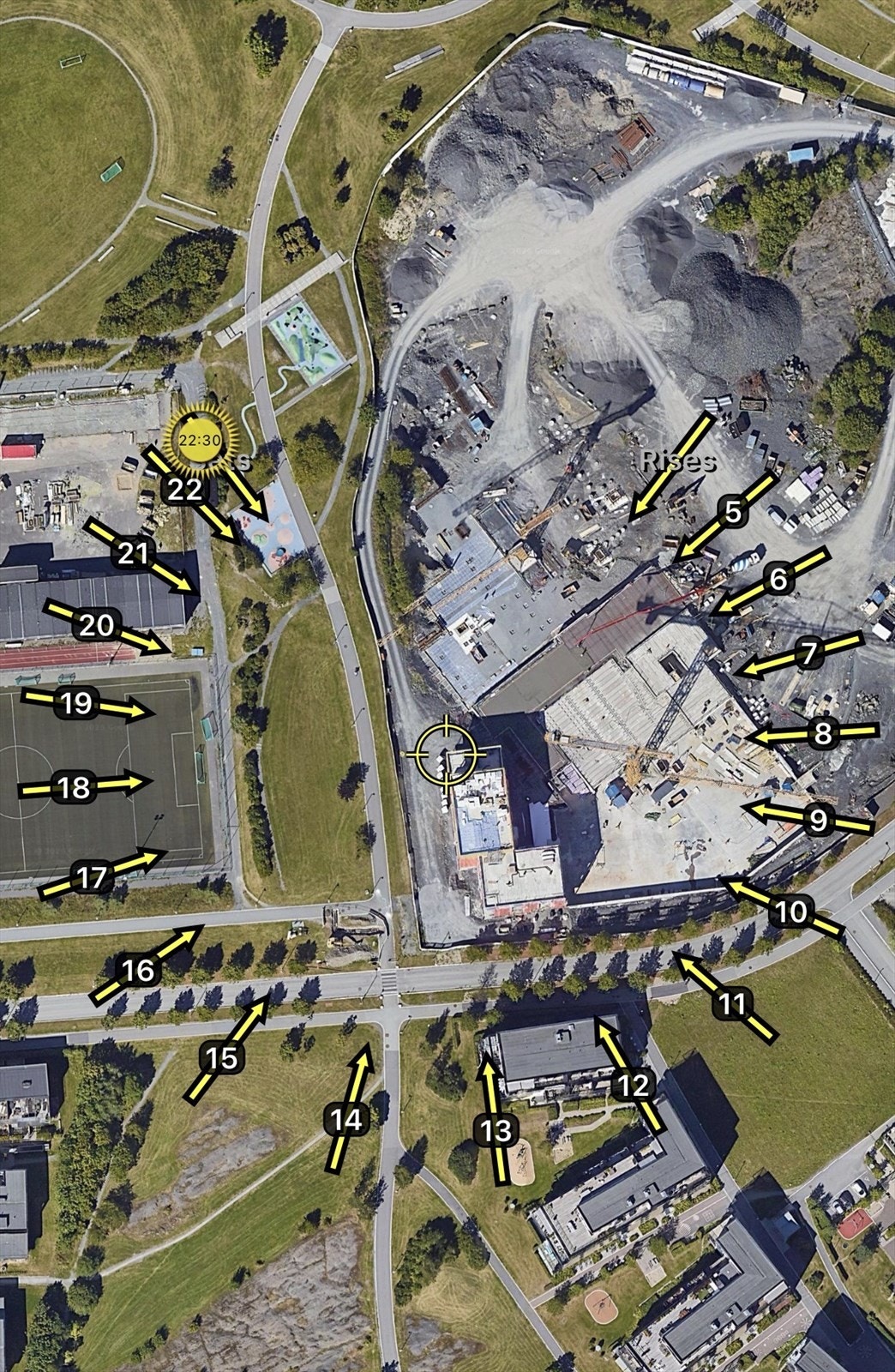 Illustrasjon av solforholdene midtsommers. Sol på balkongen fra ca. kl. 13:30-22:30 (satellittfoto fra 2023). Galleribilde
