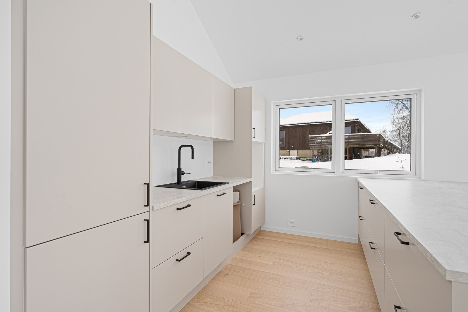 Integrerte hvitevarer medfølger boligen Galleribilde