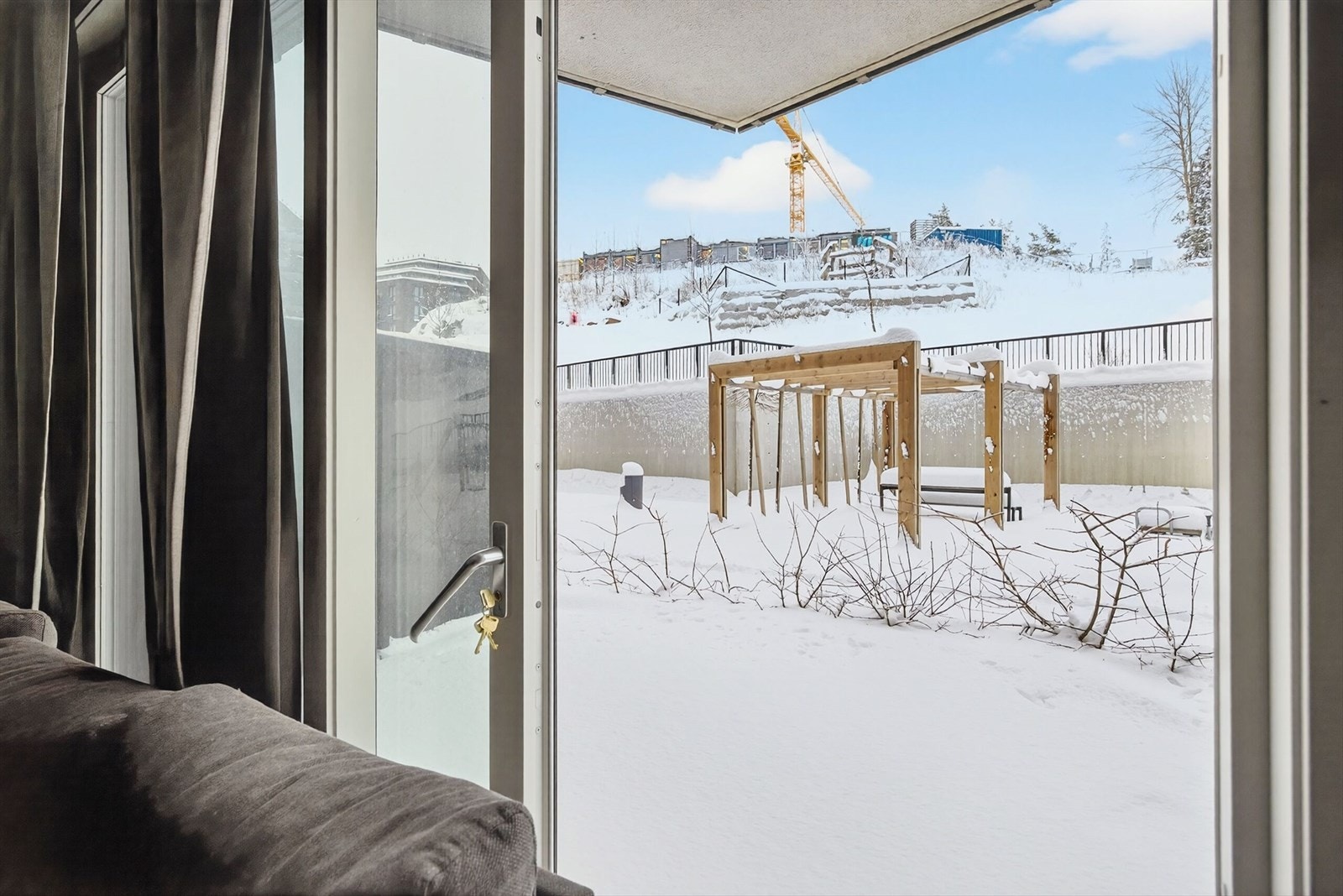 Velkommen til Snølia 1, presentert av Kenny Nguyen v/Nordvik Eiendomsmegling. Foto: Truls Myklevik Galleribilde